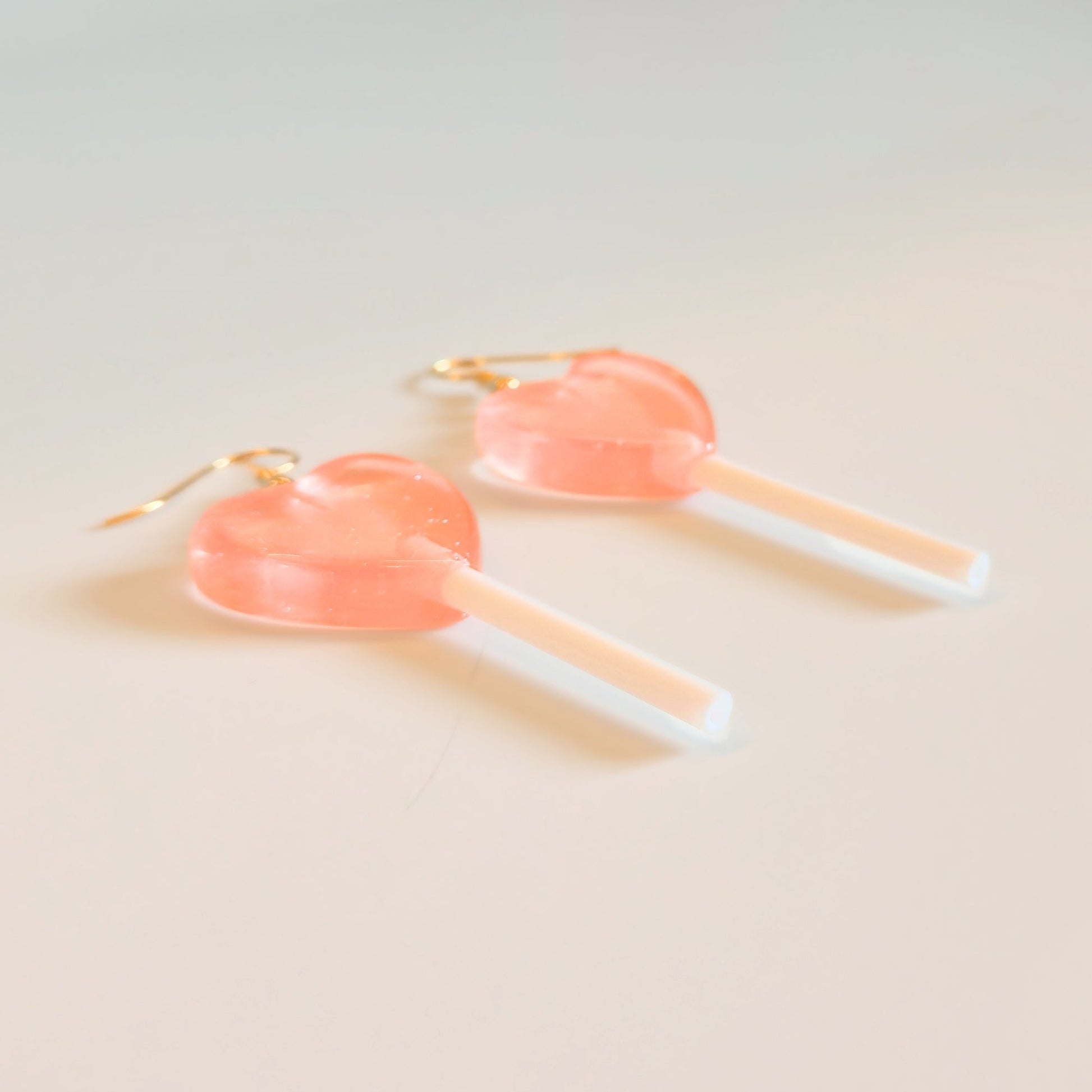 Lollipop Earrings (Peach Hearts) - Velora