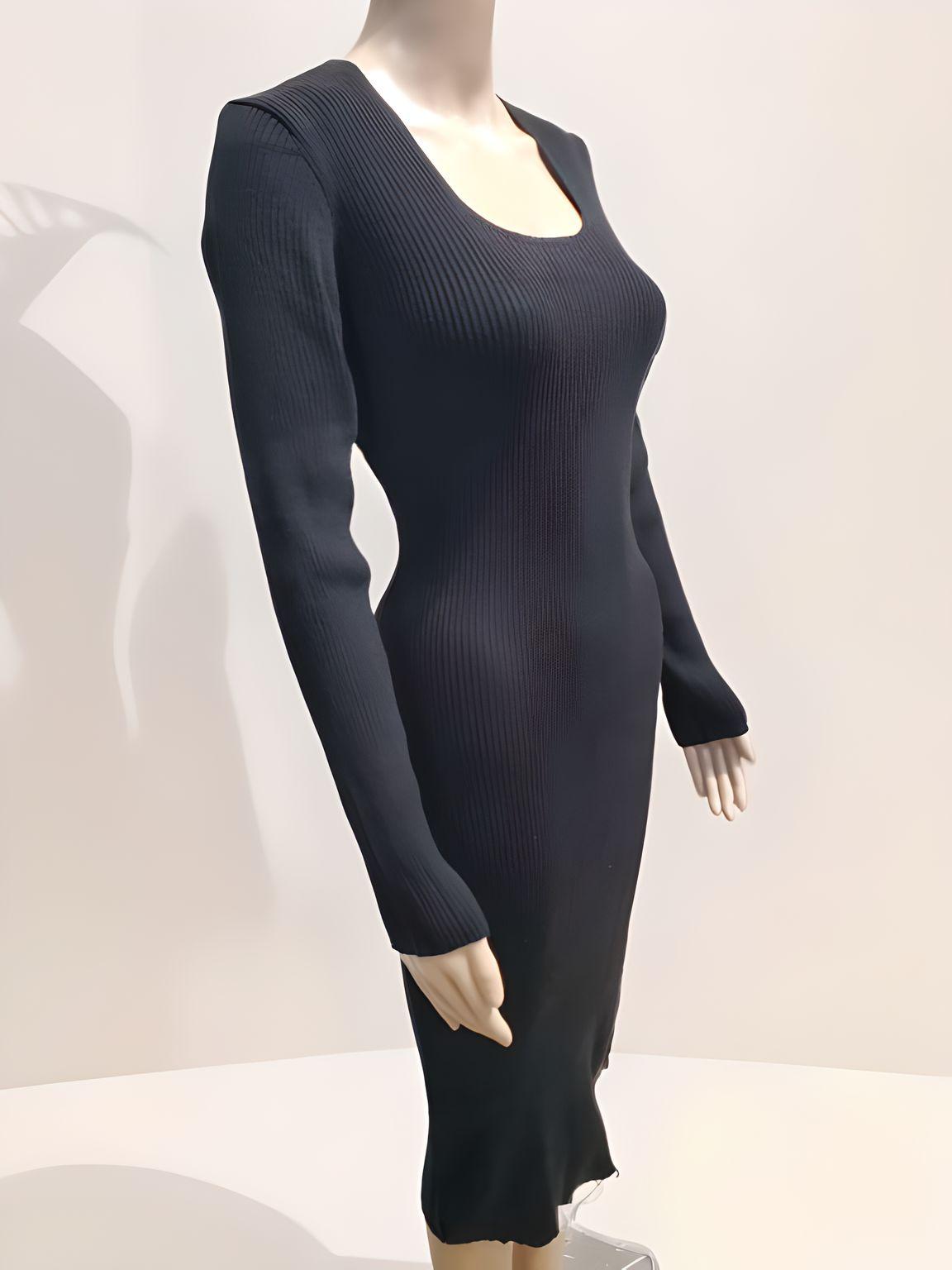 Long Sleeved Fitted Dress - Velora Luxury Fashion