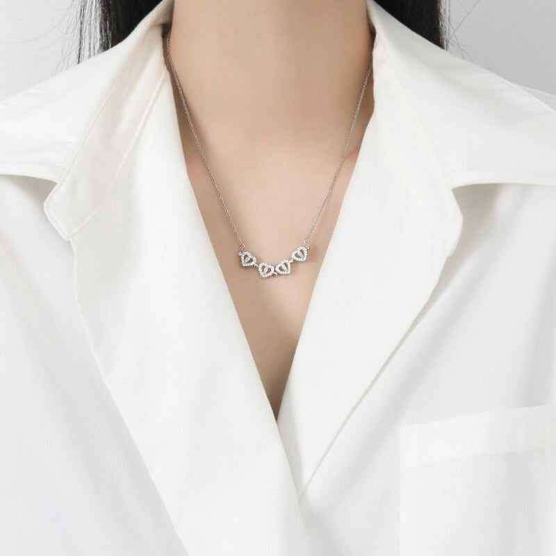 Lost and Found Jewelers Gold Clover Necklace - Velora Luxury Fashion