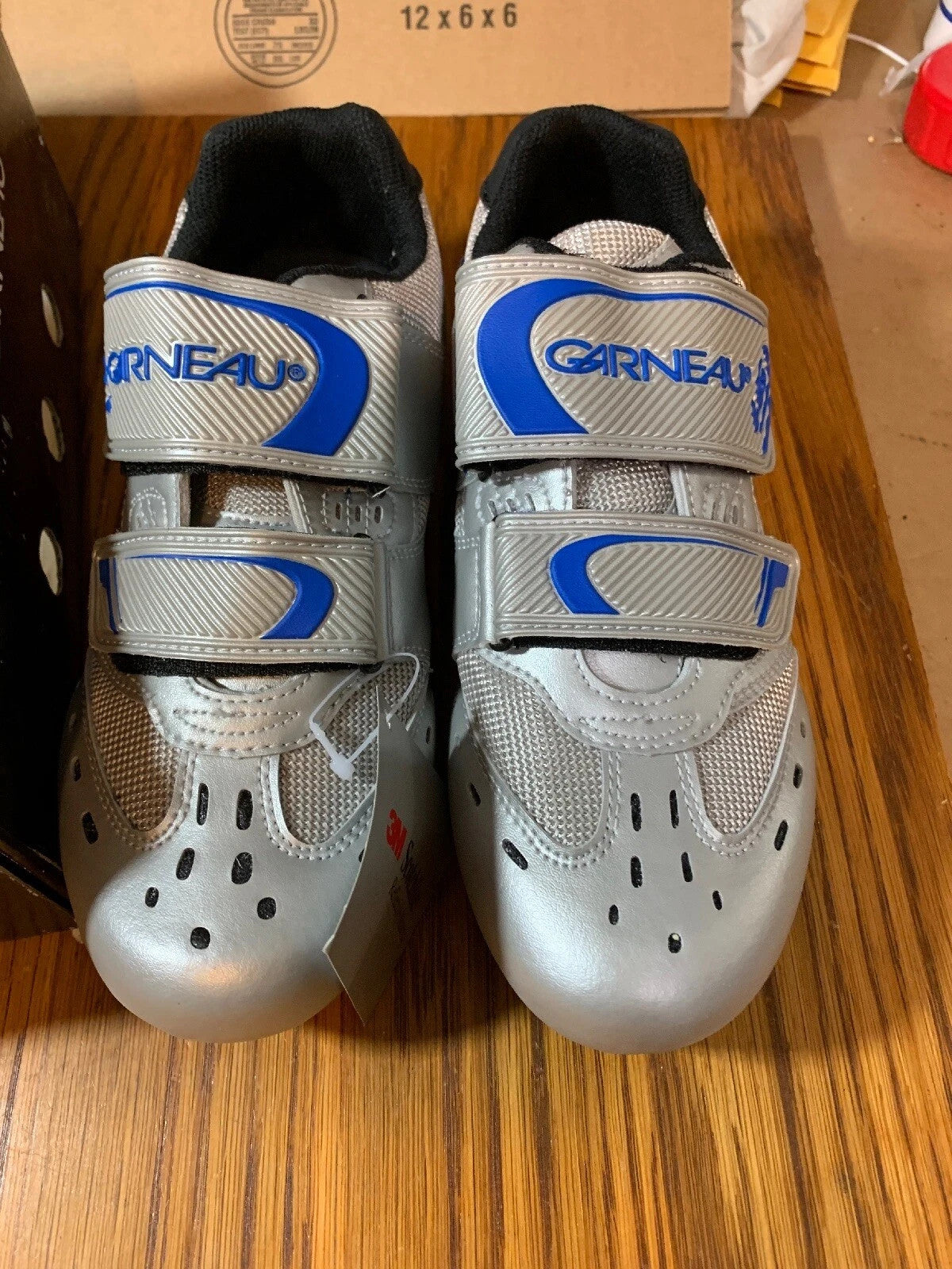 Louis Garneau Silver Cycling Shoes 39EU/7US - Velora Luxury Fashion