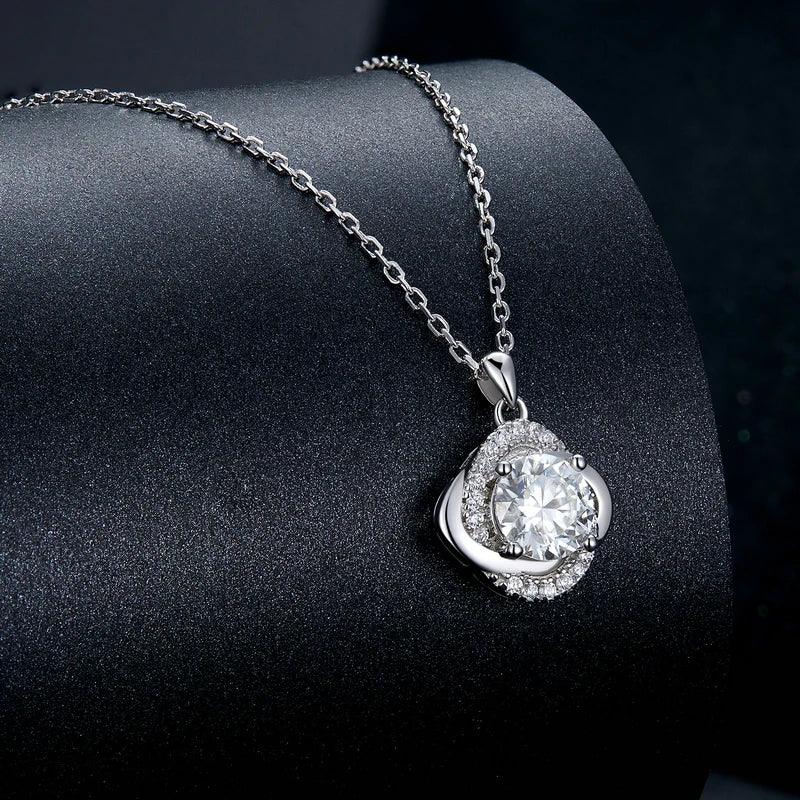 Lucky Clover 1ct Moissanite Sterling Silver Pendant Necklace - Velora Luxury Fashion