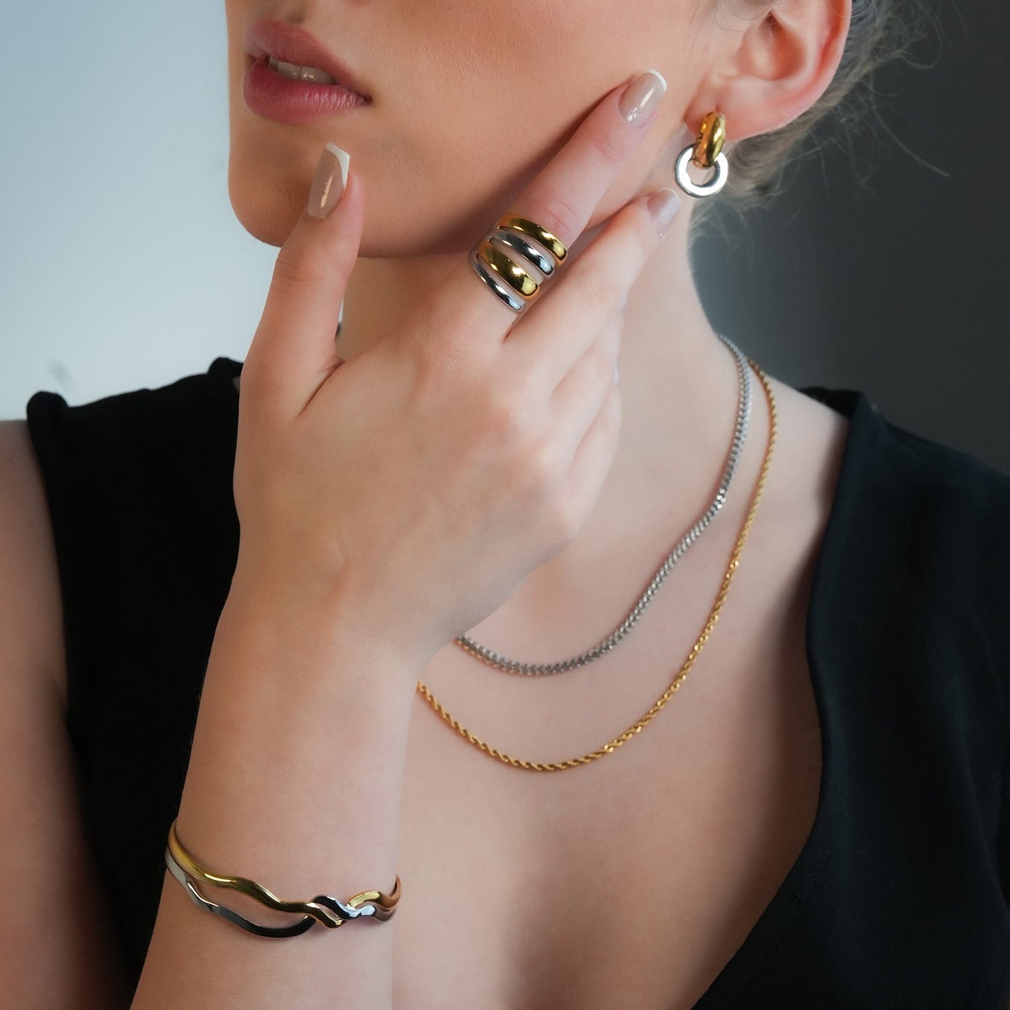 MAKET Mixed Metals:  Multi Stacked Four Rings in One - Velora Luxury Fashion