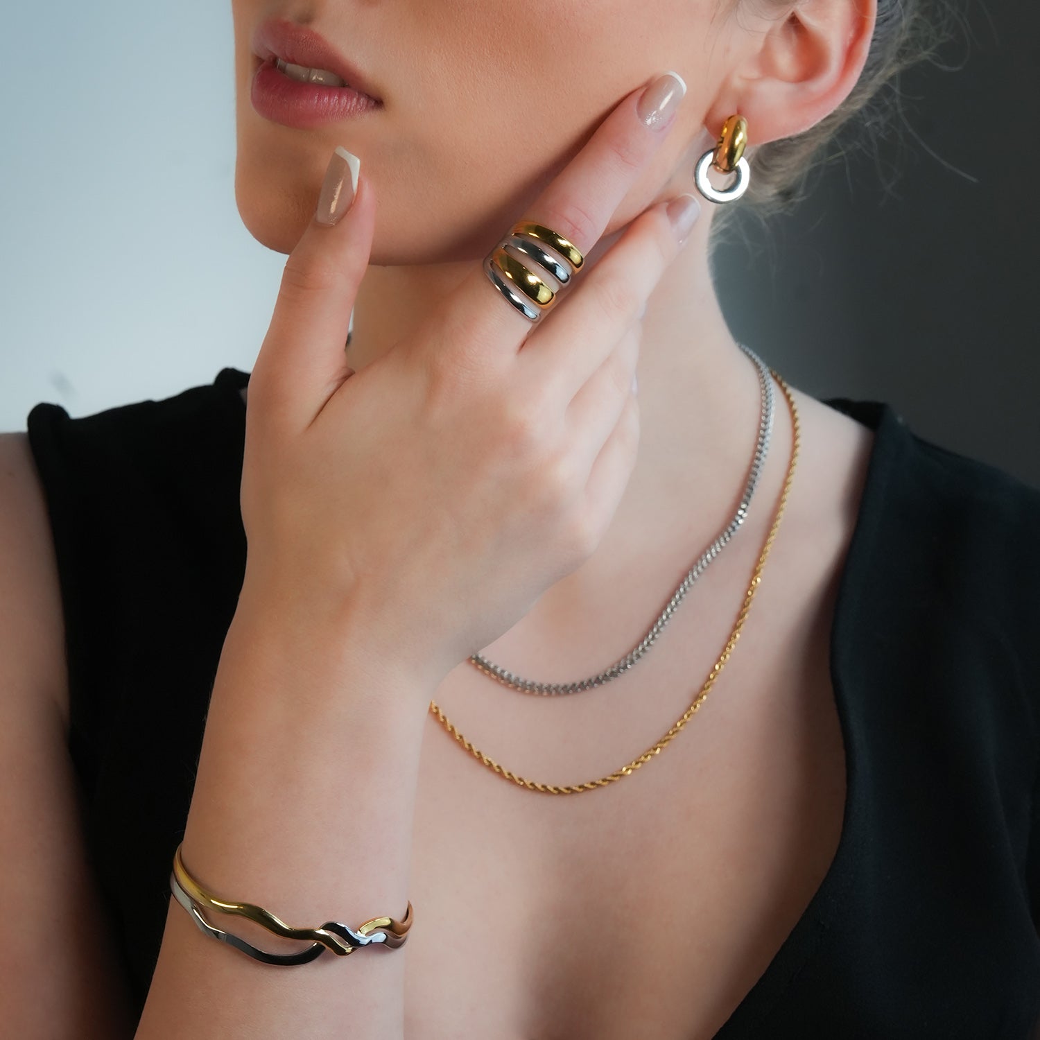MAKET Mixed Metals:  Multi Stacked Four Rings in One - Velora Luxury Fashion