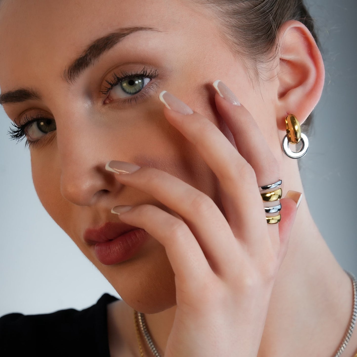 MAKET Mixed Metals:  Multi Stacked Four Rings in One - Velora Luxury Fashion