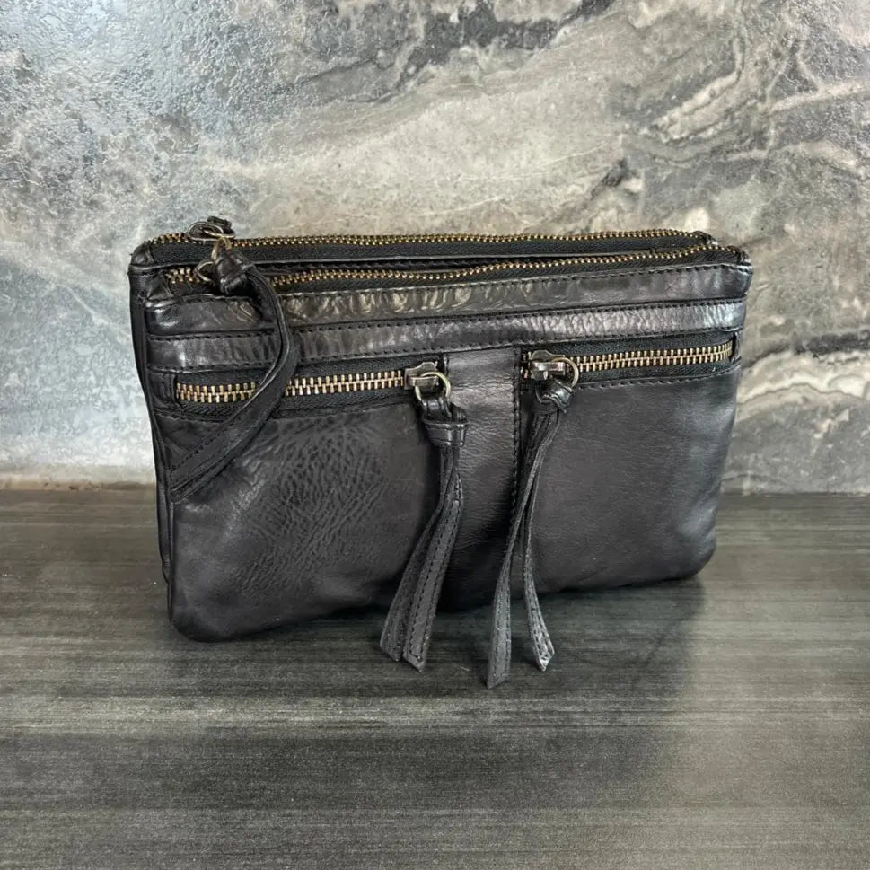 MET Leather Crossbody Bag with Dual Front Zipper Pockets Boutique of Leathers/Open Road