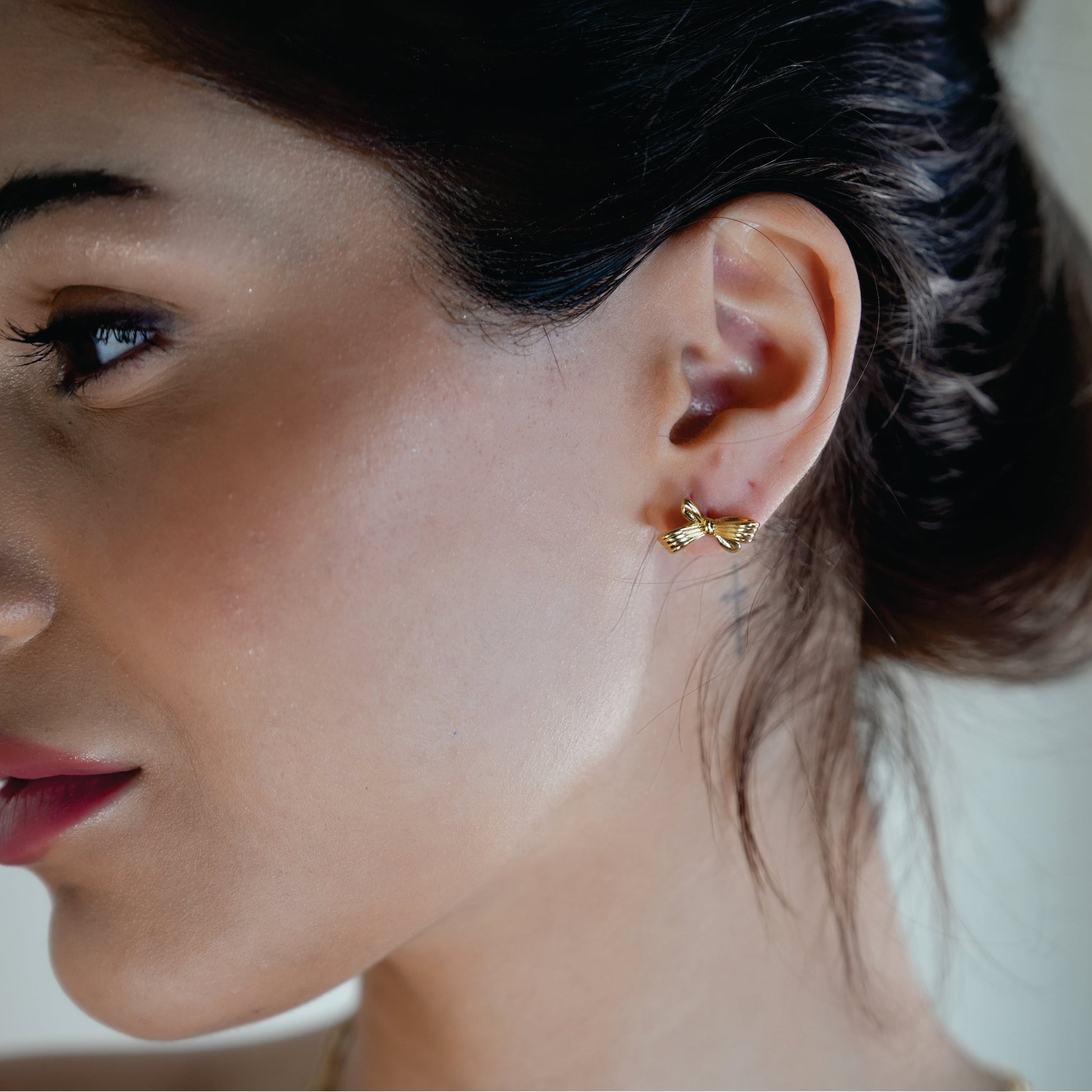 MISTY: Mini Bow Shaped Stud Earrings in Gold - Velora Luxury Fashion