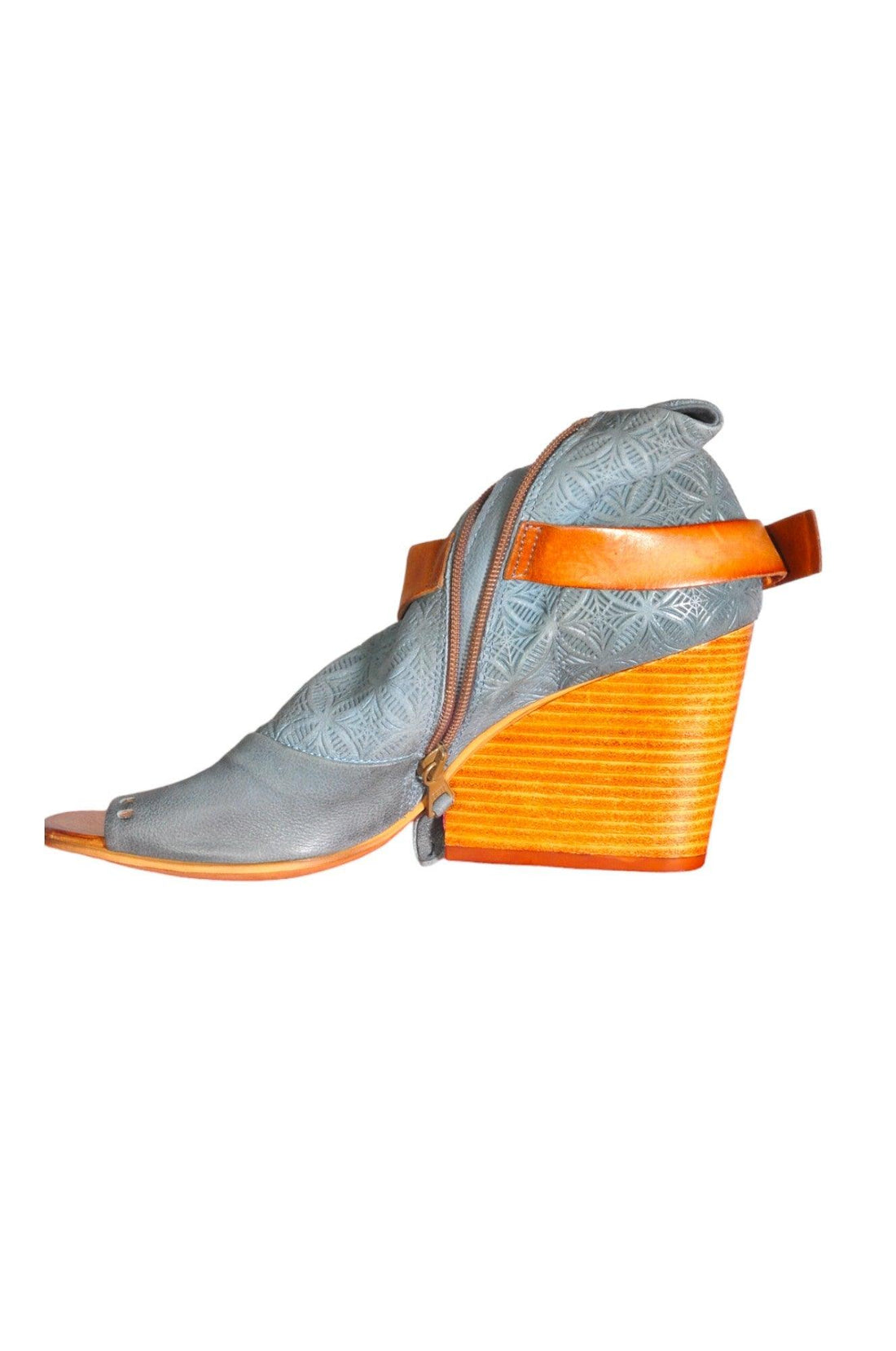 MIZ MOOZ Women Heels Regular fit in Blue - 41 - Velora Luxury Fashion