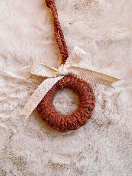 Macrame Wreath Ornament - Velora Luxury Fashion