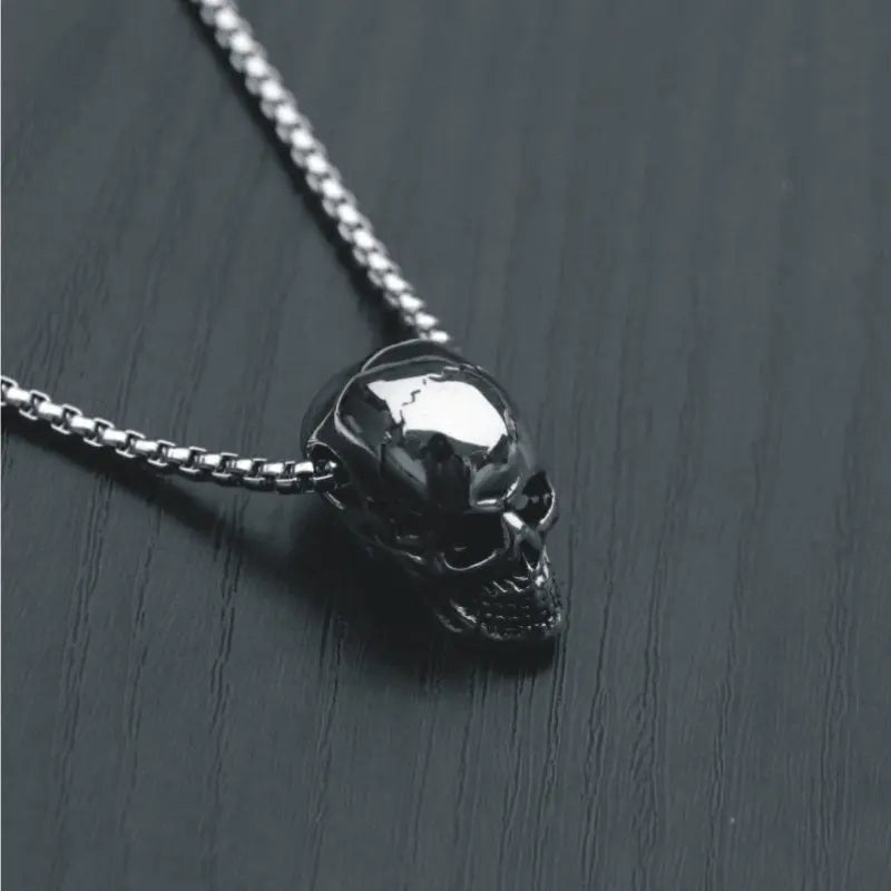 Male titanium steel skull necklace - Velora