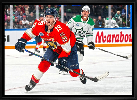 Matthew Tkachuk 20x29 Framed Canvas Florida Panthers - Velora Luxury Fashion