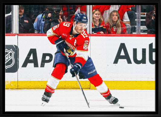 Matthew Tkachuk 20x29 Framed Canvas Panthers - Velora Luxury Fashion