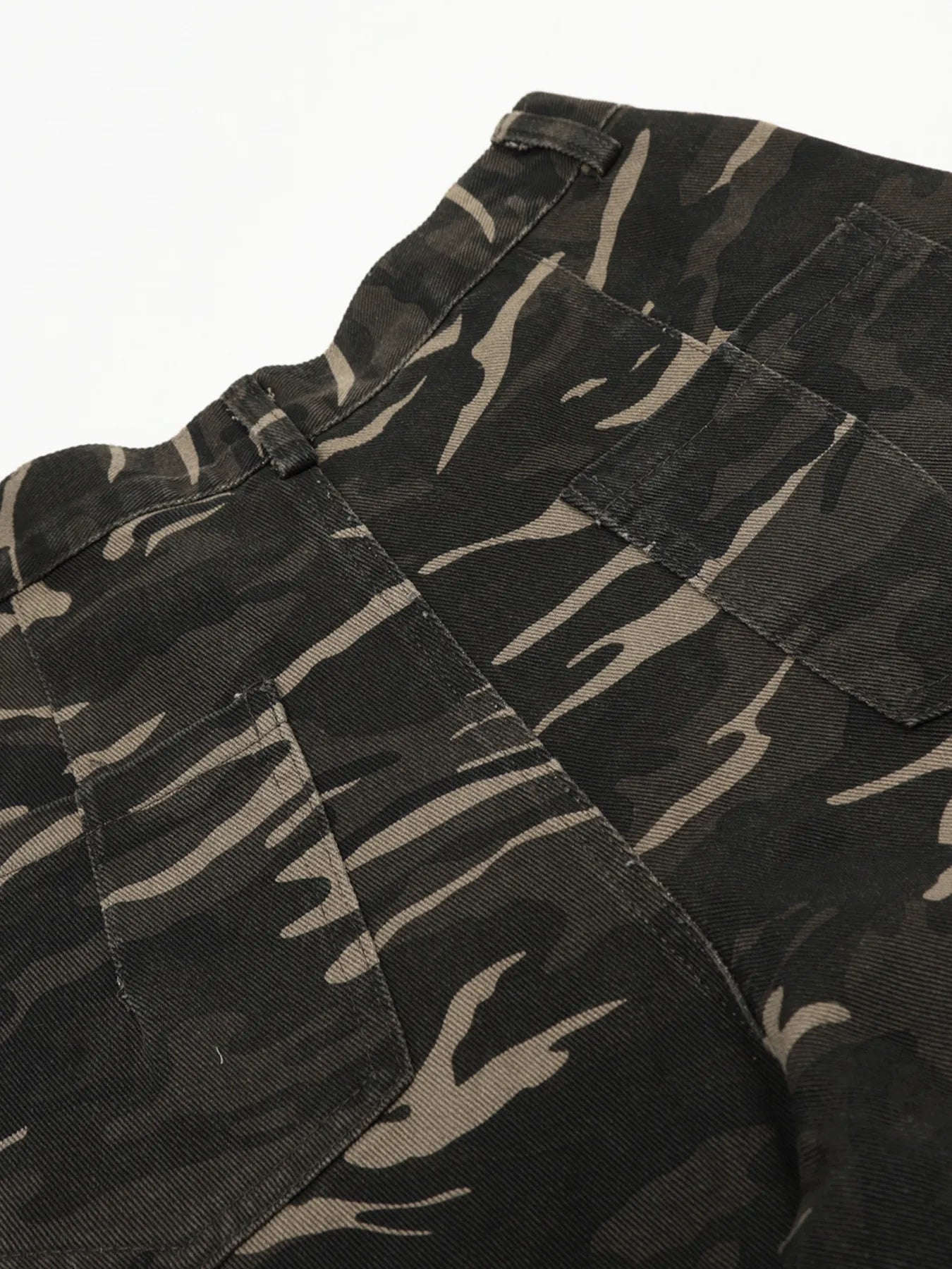 Men's Button Fly High Waist Curved Jeans - Velora