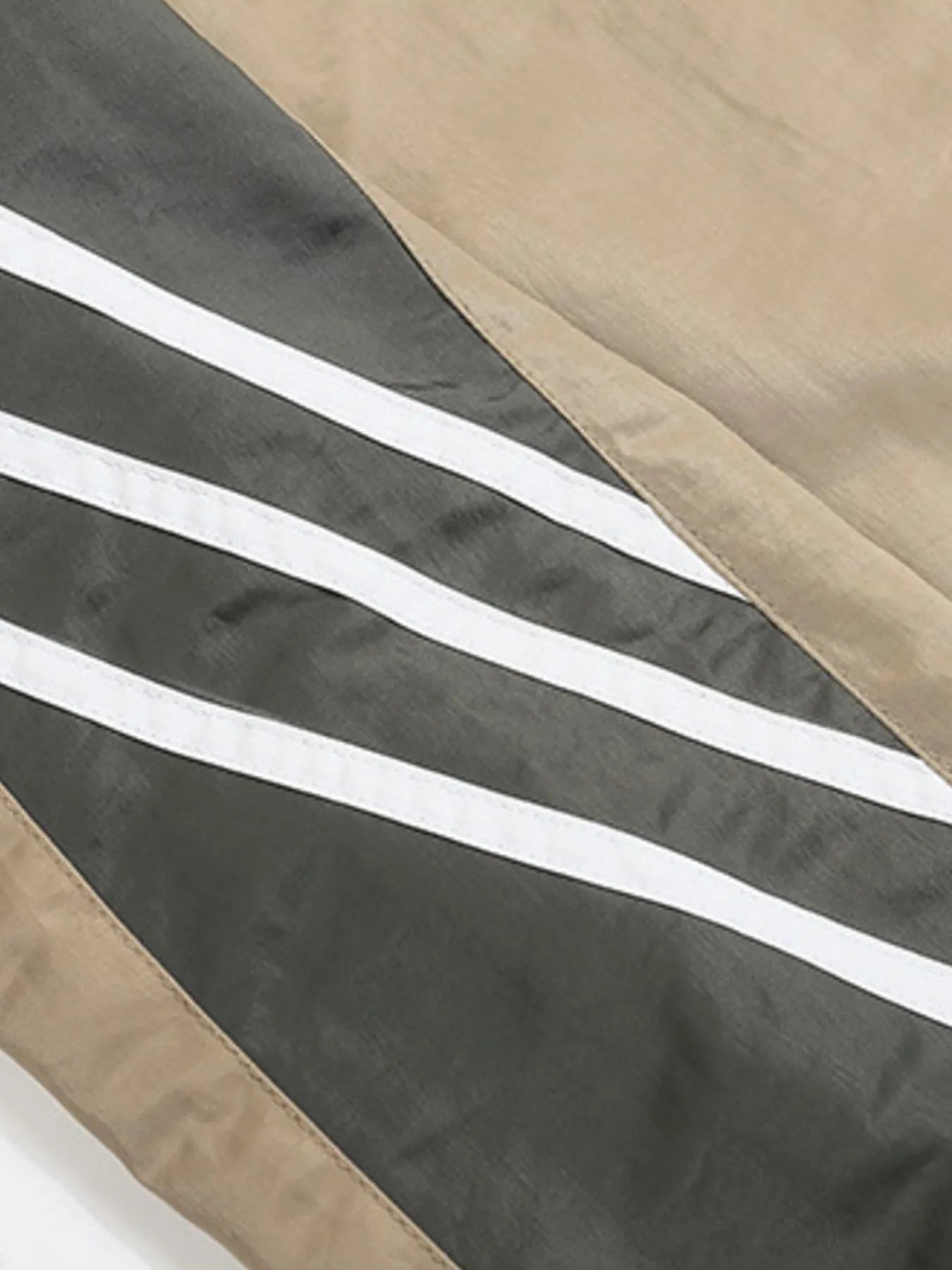 Men's Contrast Pullover Windbreaker with Embroidered Deatil - Velora Luxury Fashion