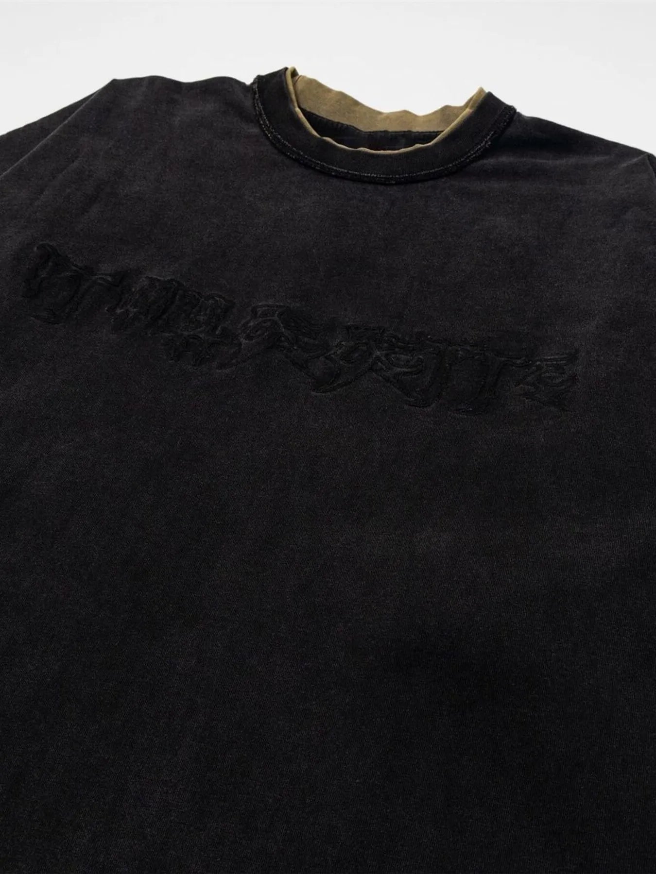 Men's Contrast Sleeve Round Neck Sweatshirt - Velora Luxury Fashion