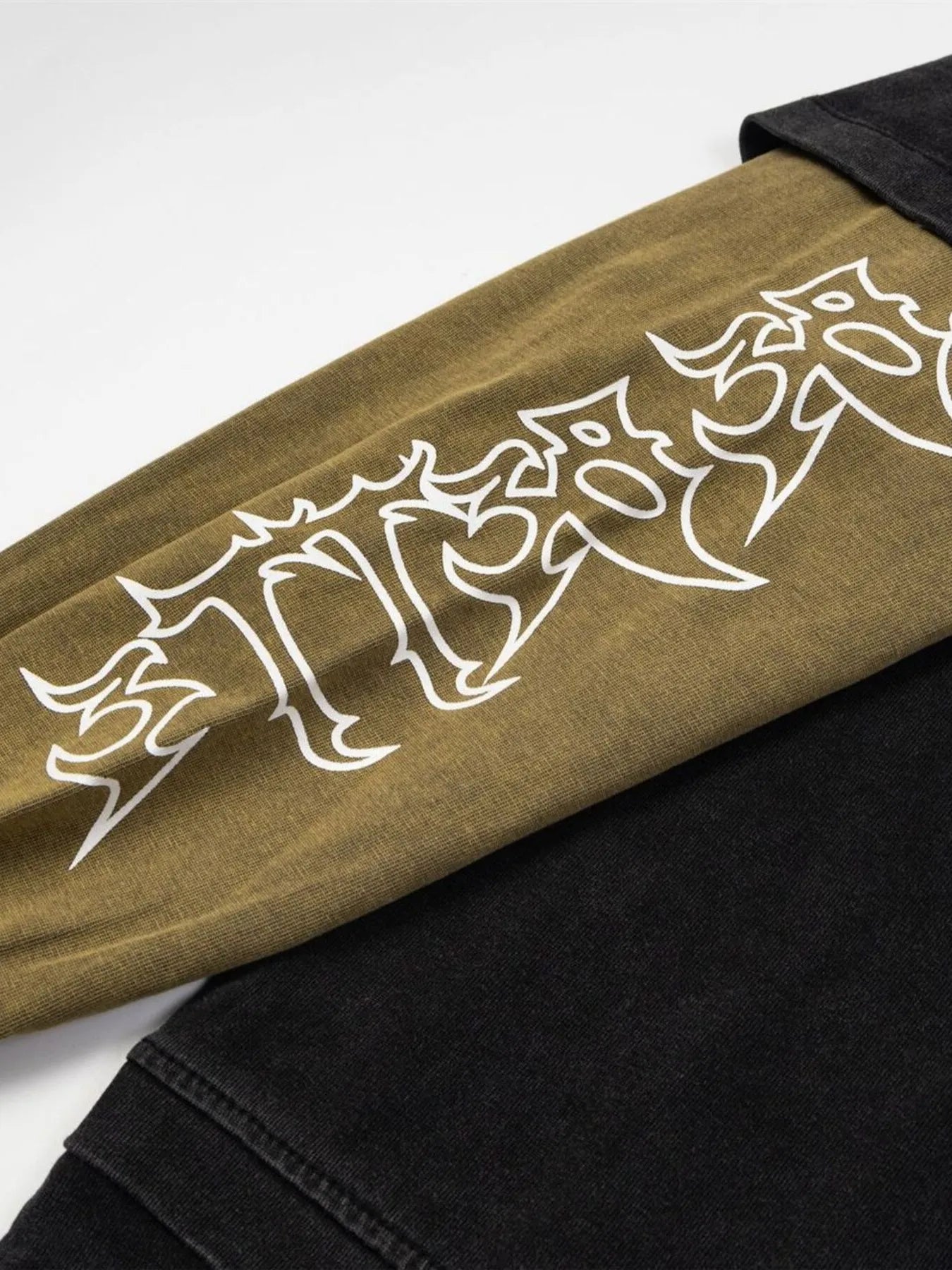 Men's Contrast Sleeve Round Neck Sweatshirt - Velora Luxury Fashion