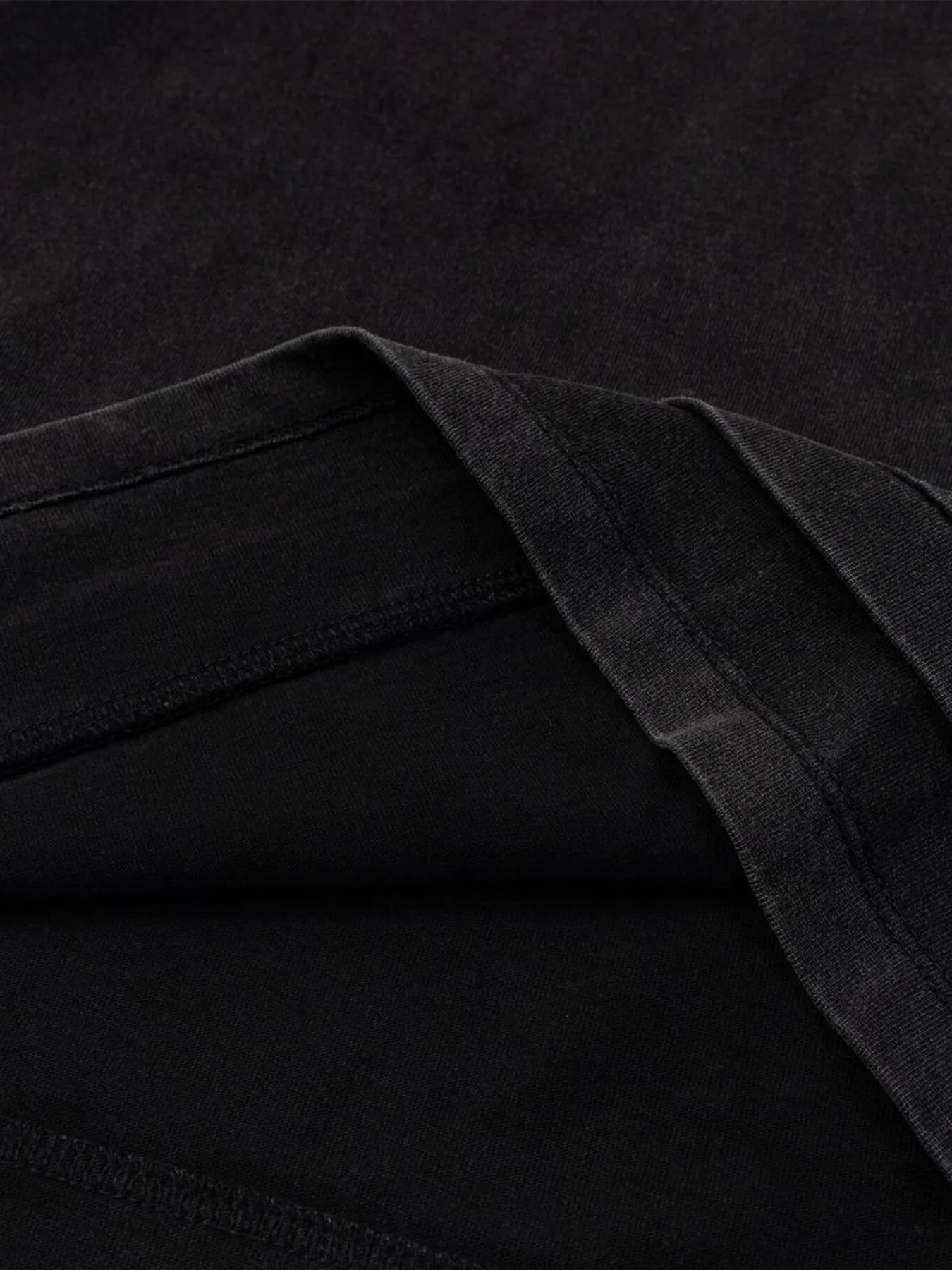 Men's Contrast Sleeve Round Neck Sweatshirt - Velora Luxury Fashion