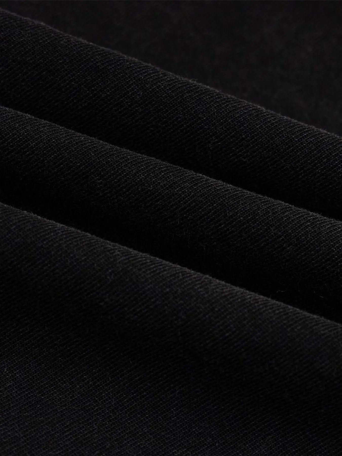 Men's Contrast Sleeve Round Neck Sweatshirt - Velora Luxury Fashion