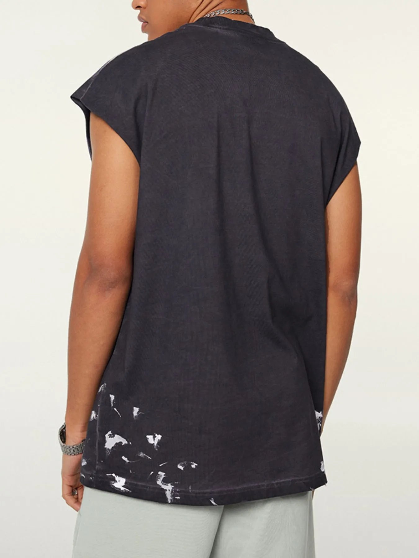 Men's Distressed Round Neck Tank - Velora Luxury Fashion