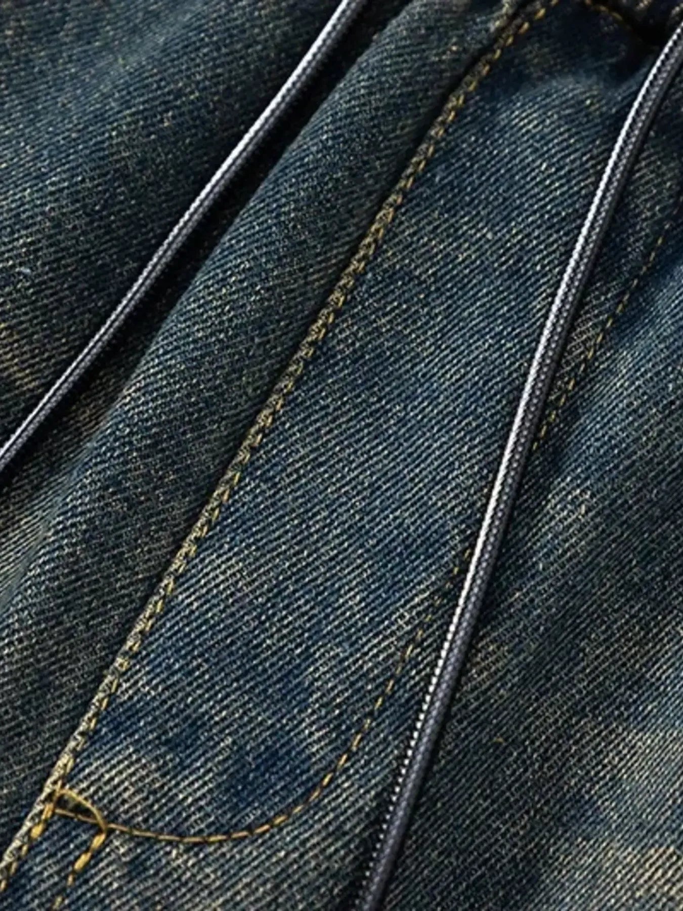 Men's Elastic Waist Washed Cargo Jeans - Velora Luxury Fashion