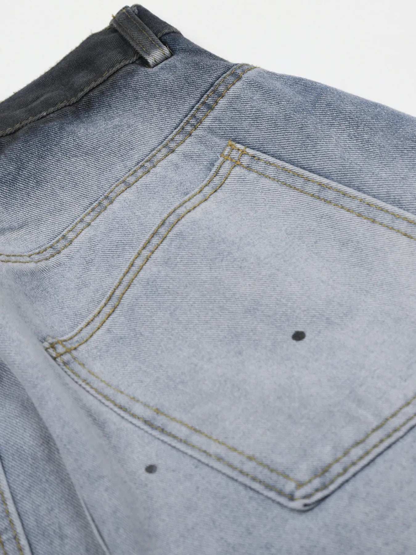 Men's Gradient Curved Jeans with Seam Detail - Velora Luxury Fashion