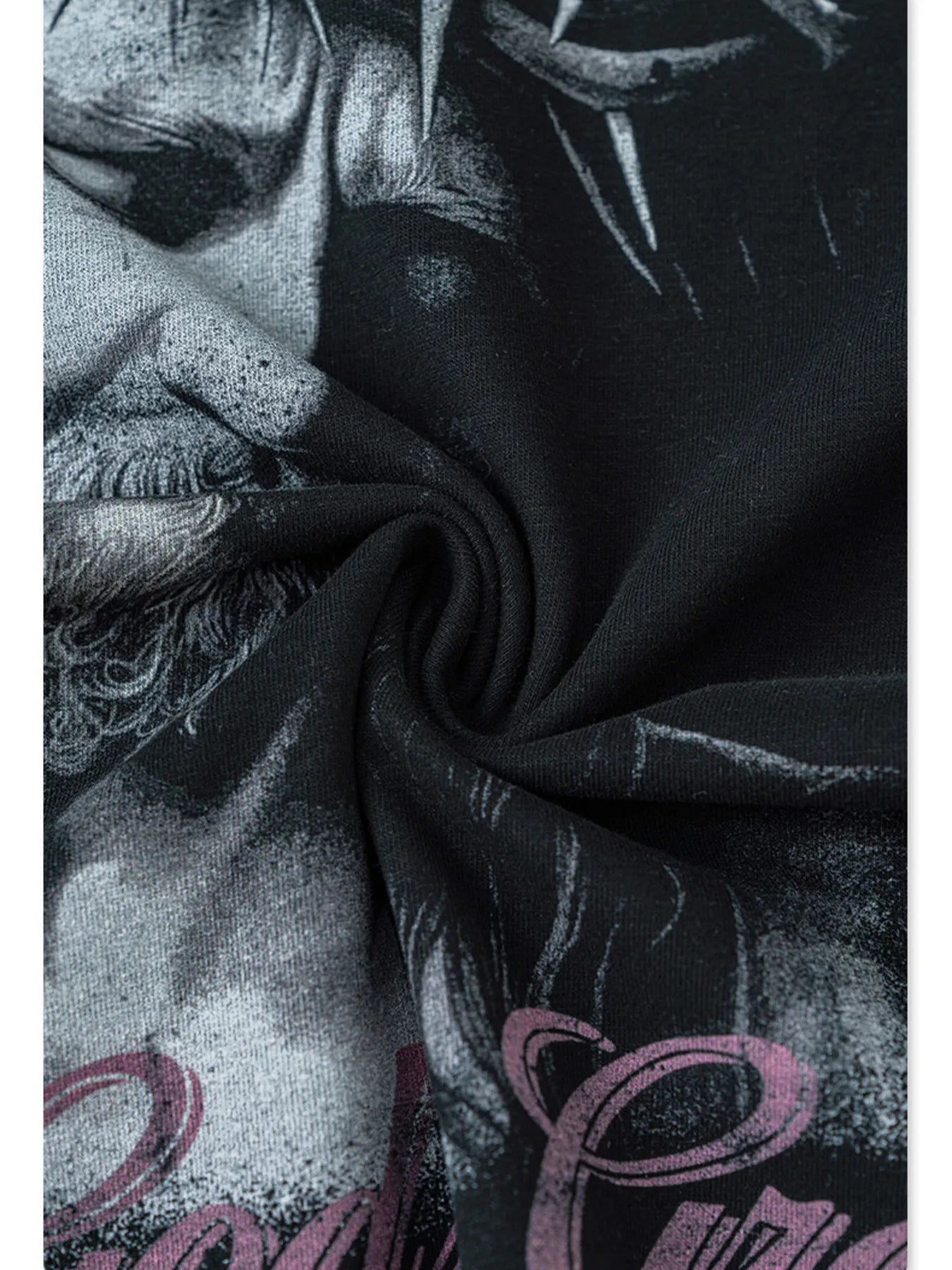 Men's Graphic Round Neck Long Sleeve T-Shirt - Velora Luxury Fashion