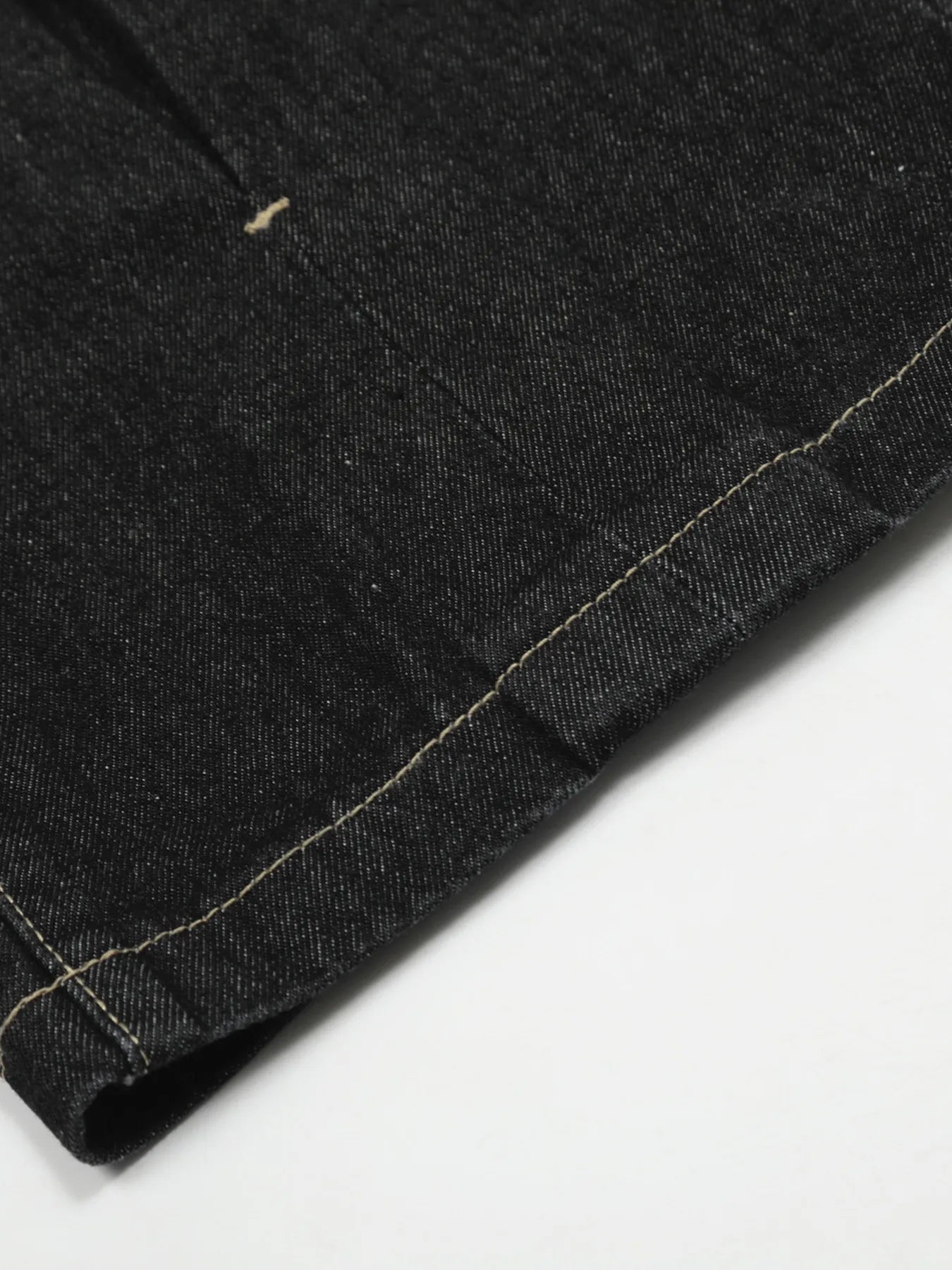 Men's High Waist Curved Jeans with Pleated Detail - Velora Luxury Fashion