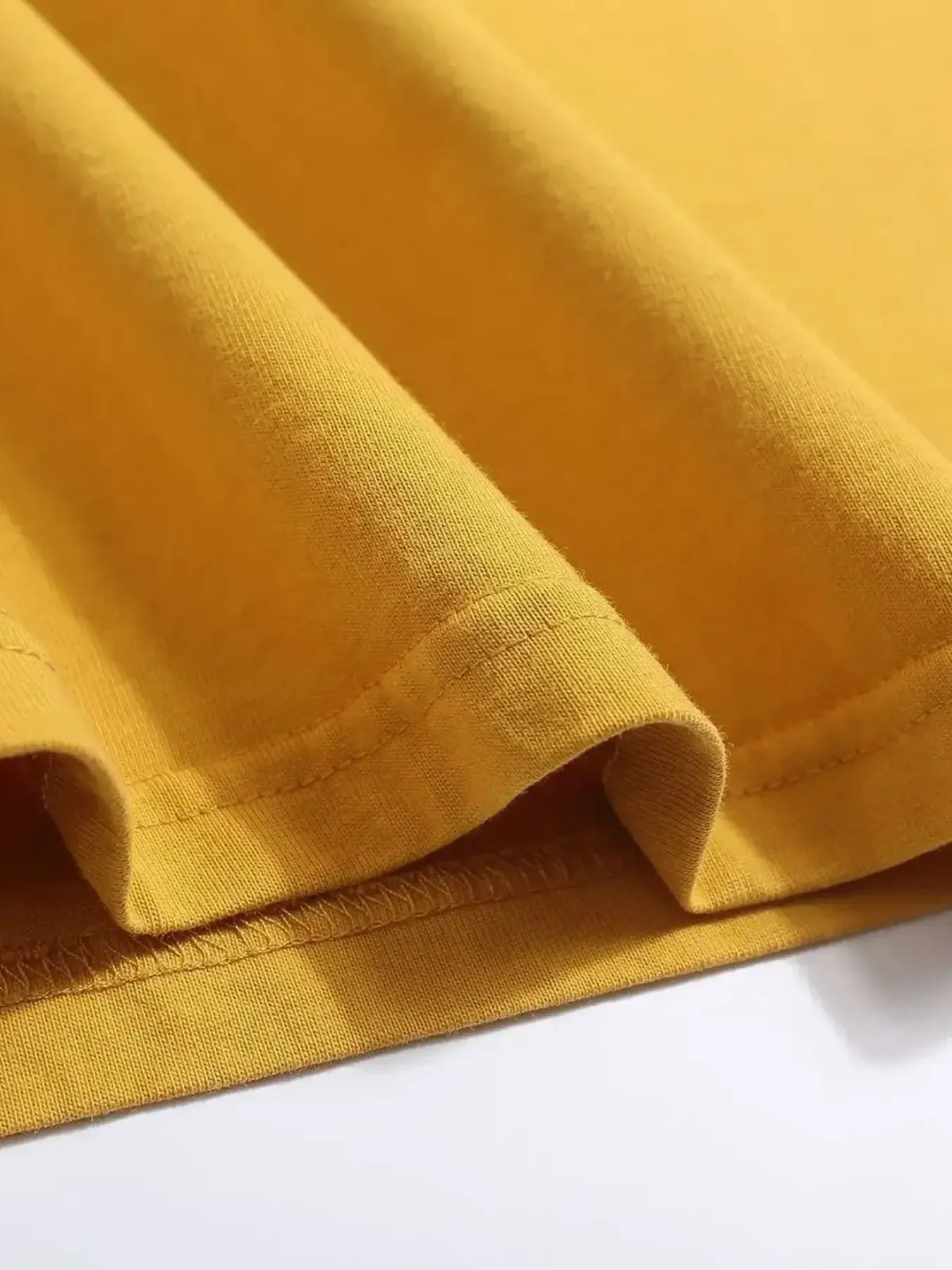 Men's Letter Graphic Round Neck Raglan Sleeve T-Shirt - Velora Luxury Fashion