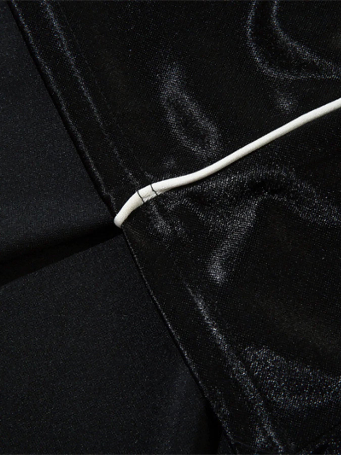 Men's Letter Striped Long Sleeve T-Shirt - Velora Luxury Fashion