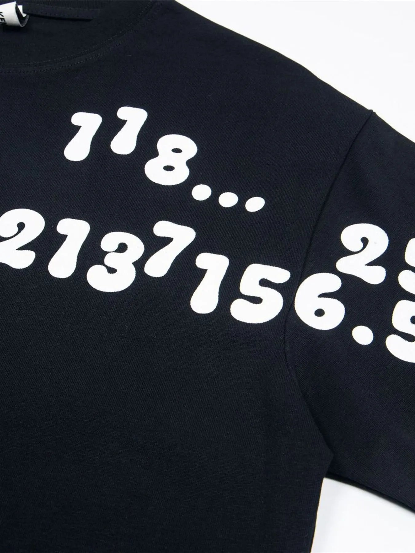 Men's Number Print Short Sleeve Oversized T-Shirt - Velora Luxury Fashion