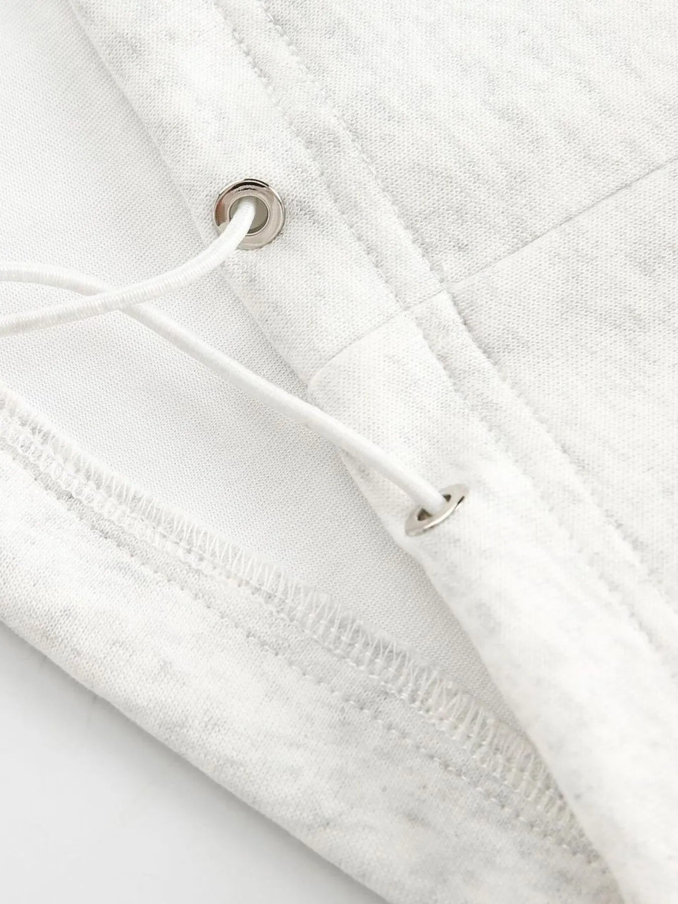 Men's Plaid Sleeve V-Neck Sweatshirt - Velora Luxury Fashion