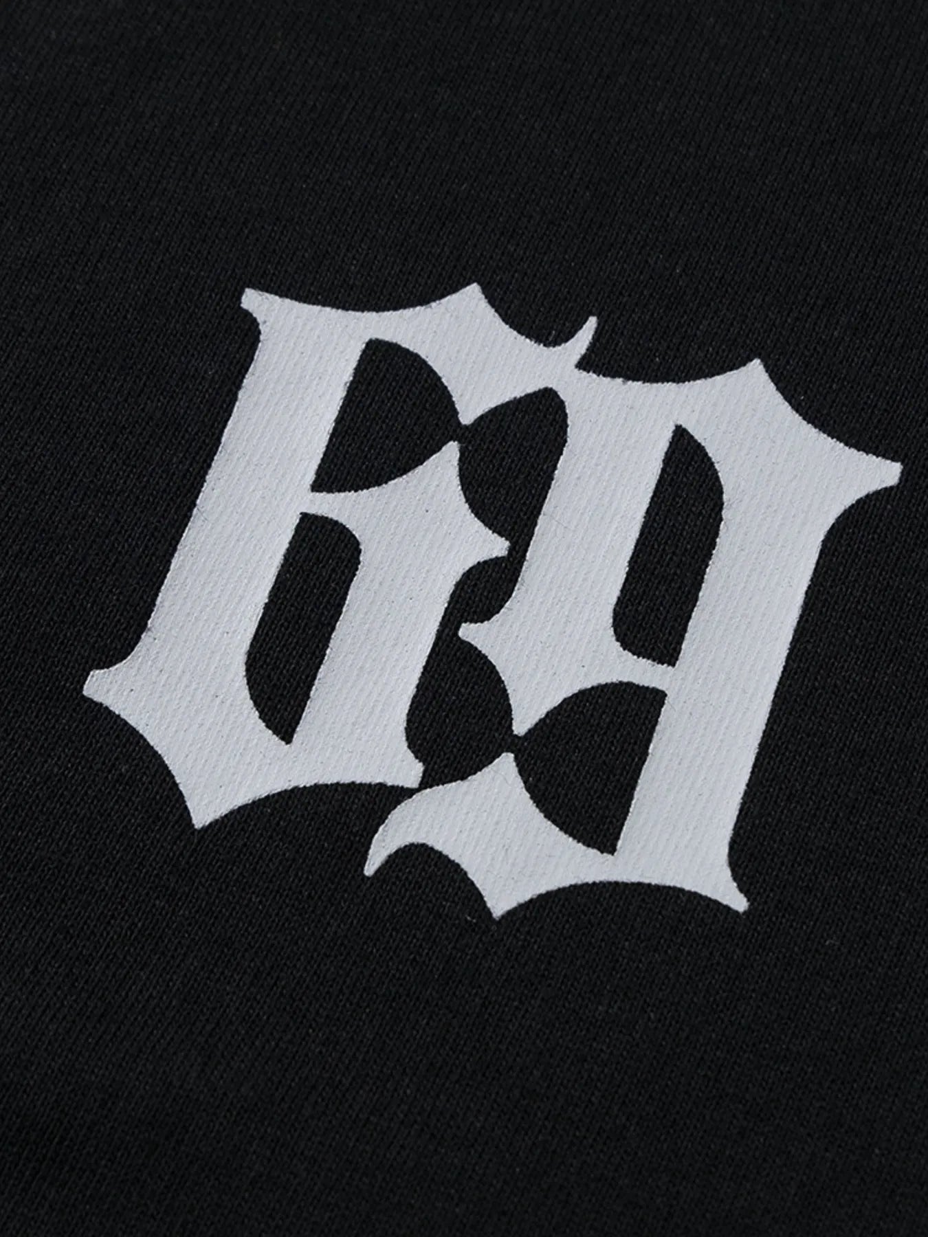 Men's Round Neck Letter Graphic Contrast T-Shirt - Velora Luxury Fashion