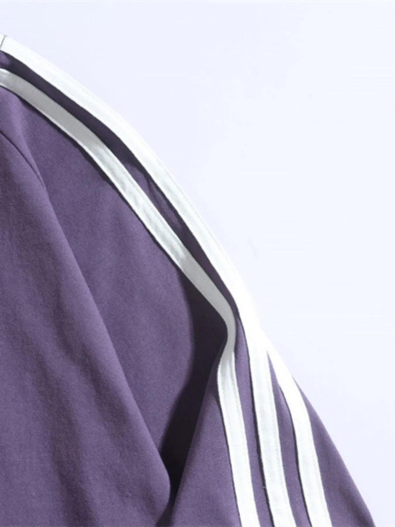 Men's Side Striped Long Sleeve Sweatshirt - Velora Luxury Fashion