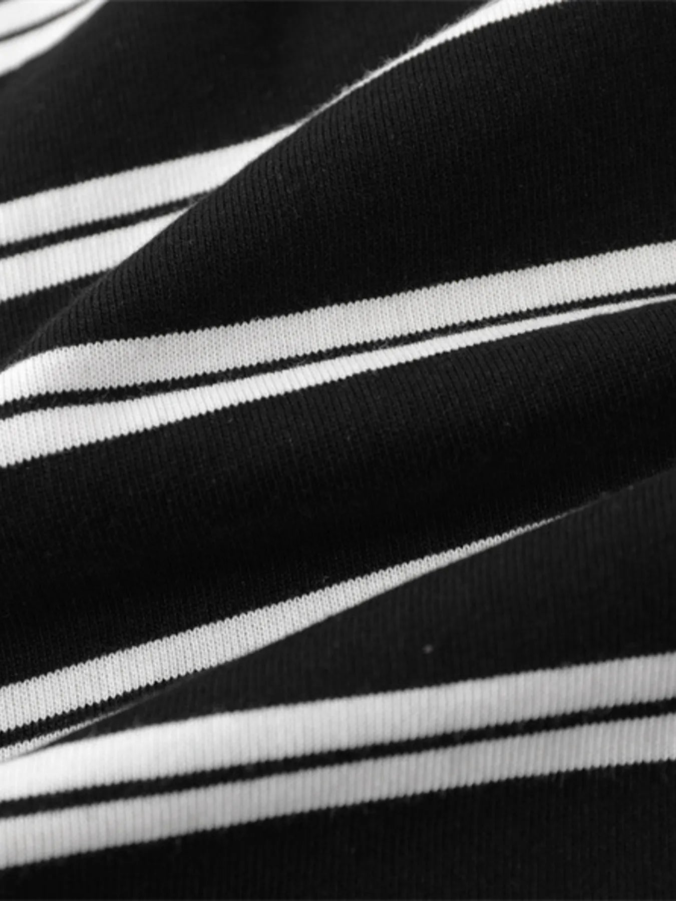 Men's Striped Round Neck Long Sleeve T-Shirt - Velora Luxury Fashion