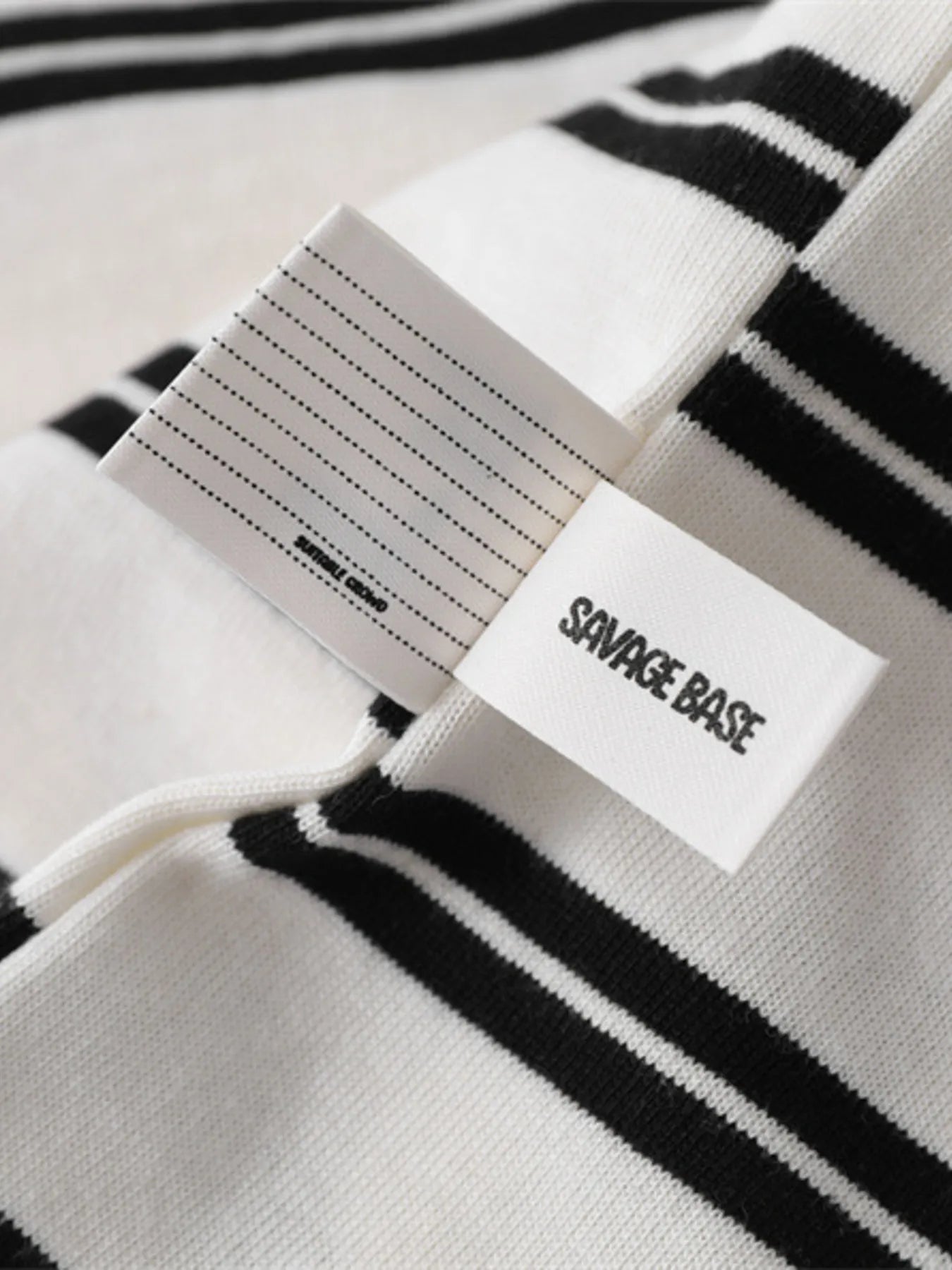 Men's Striped Round Neck Long Sleeve T-Shirt - Velora Luxury Fashion