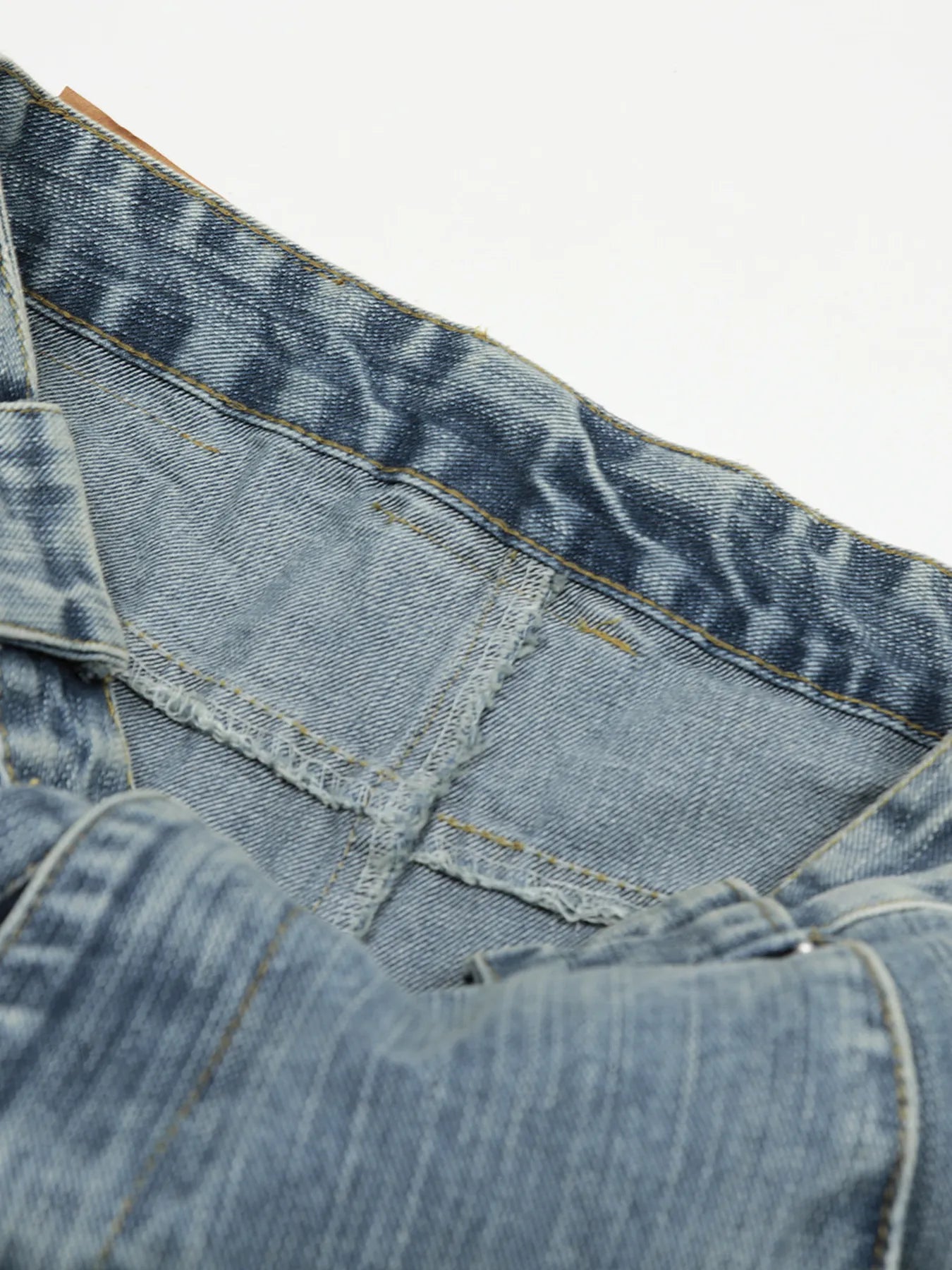 Men's Washed Curved Jeans with Seam Detail - Velora Luxury Fashion