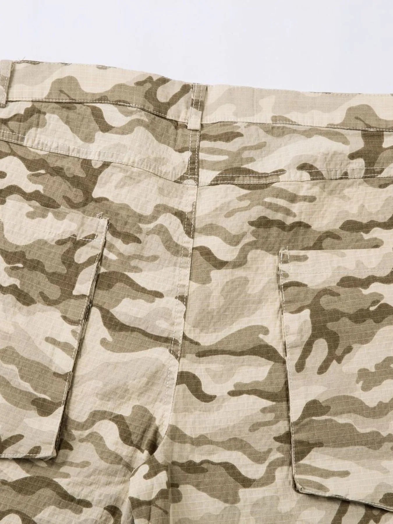 Men's Wide Leg Camo Print Cargo Pants - Velora Luxury Fashion