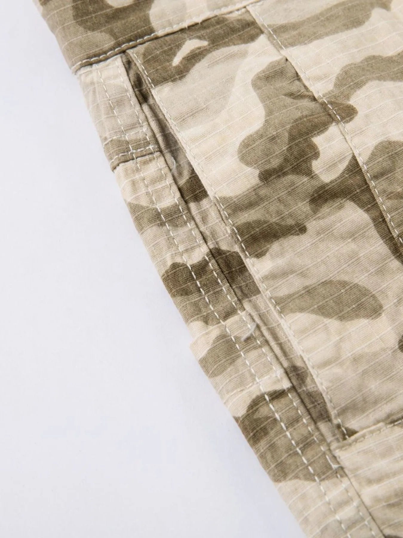 Men's Wide Leg Camo Print Cargo Pants - Velora Luxury Fashion