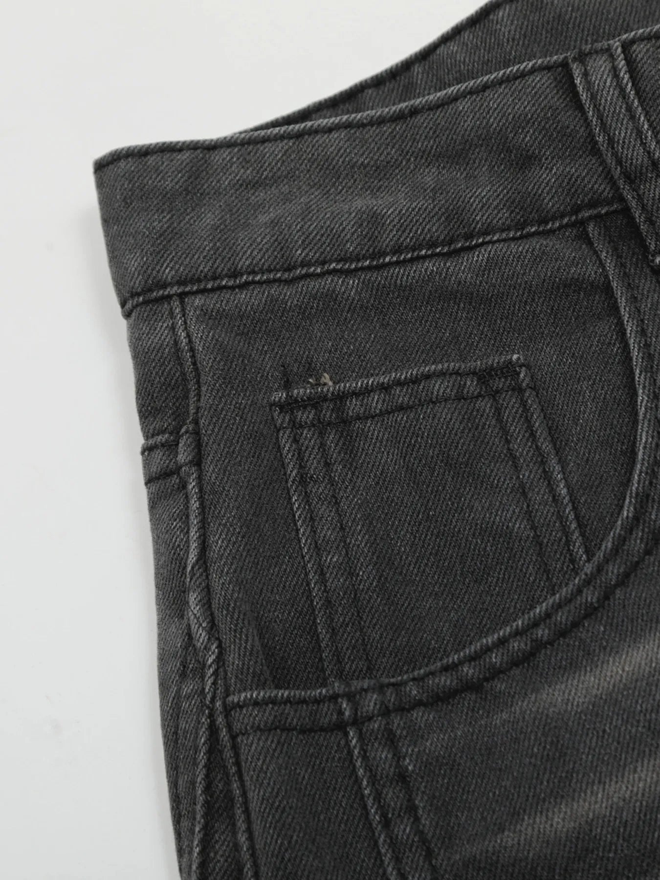 Men's Wide Leg Jeans - Velora Luxury Fashion