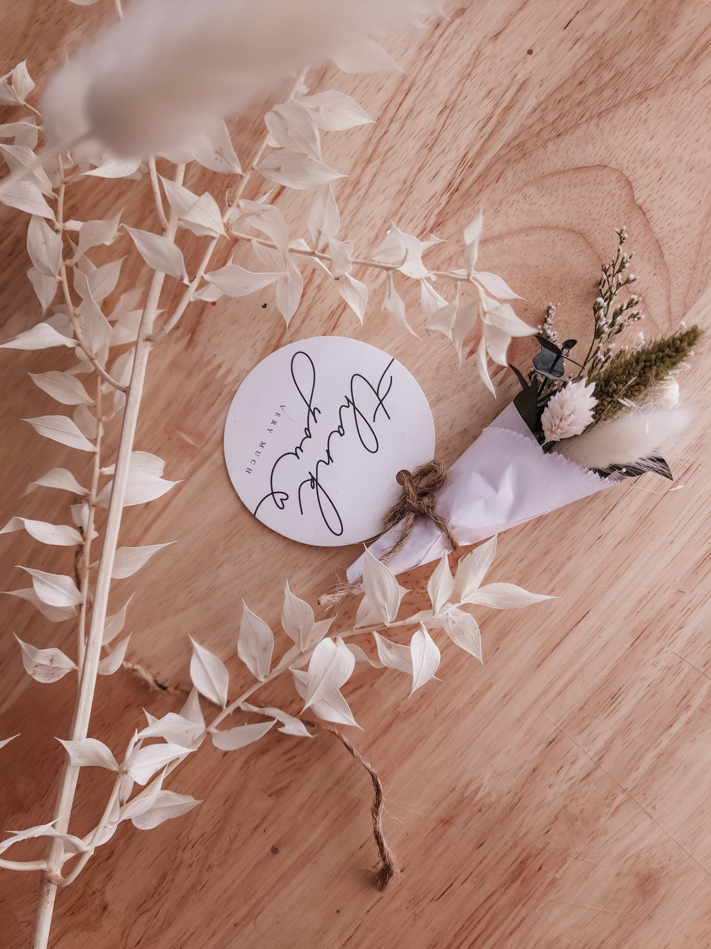 Mini Bouquet Event Favor - Velora Luxury Fashion