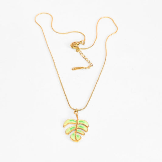 Monstera Leaf Pendant Necklace - Velora