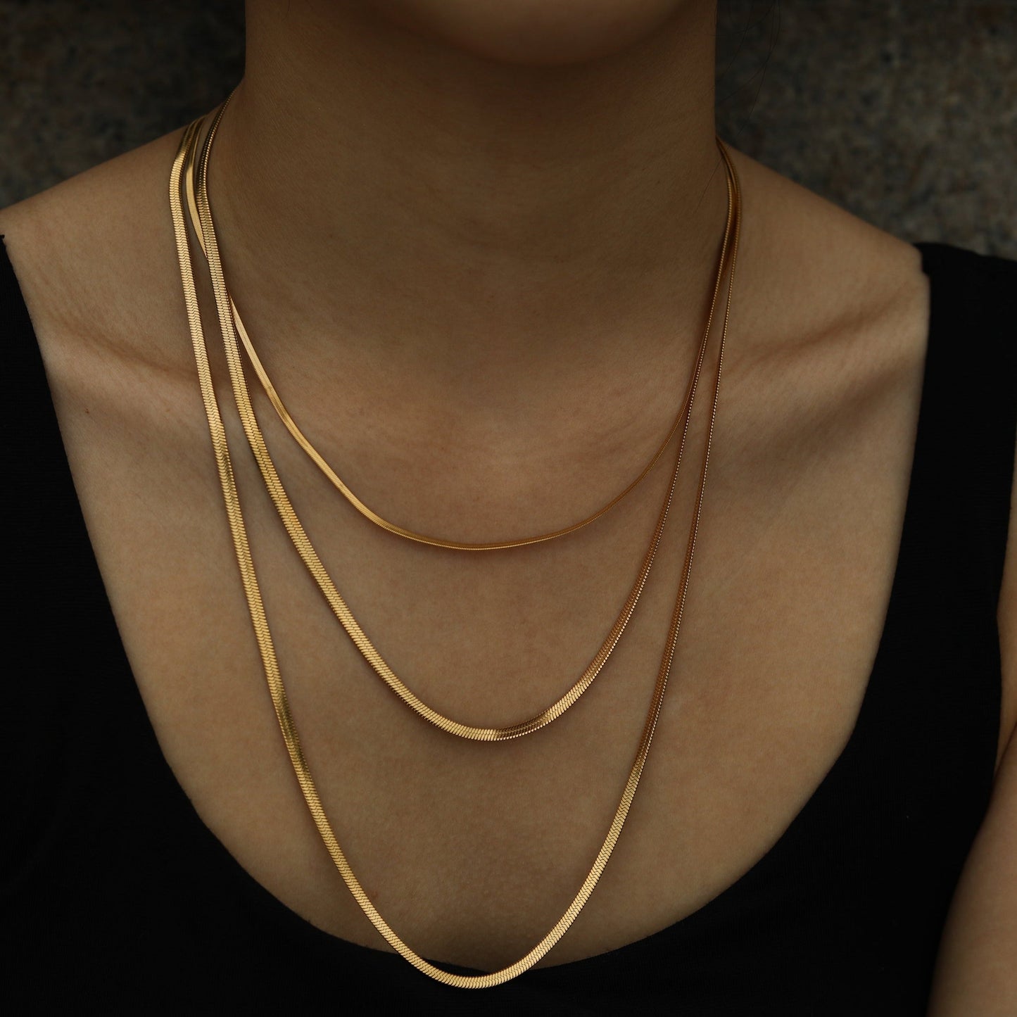 NALA: Snake-Skin Textured Triple Layered Gold Necklace - Velora Luxury Fashion