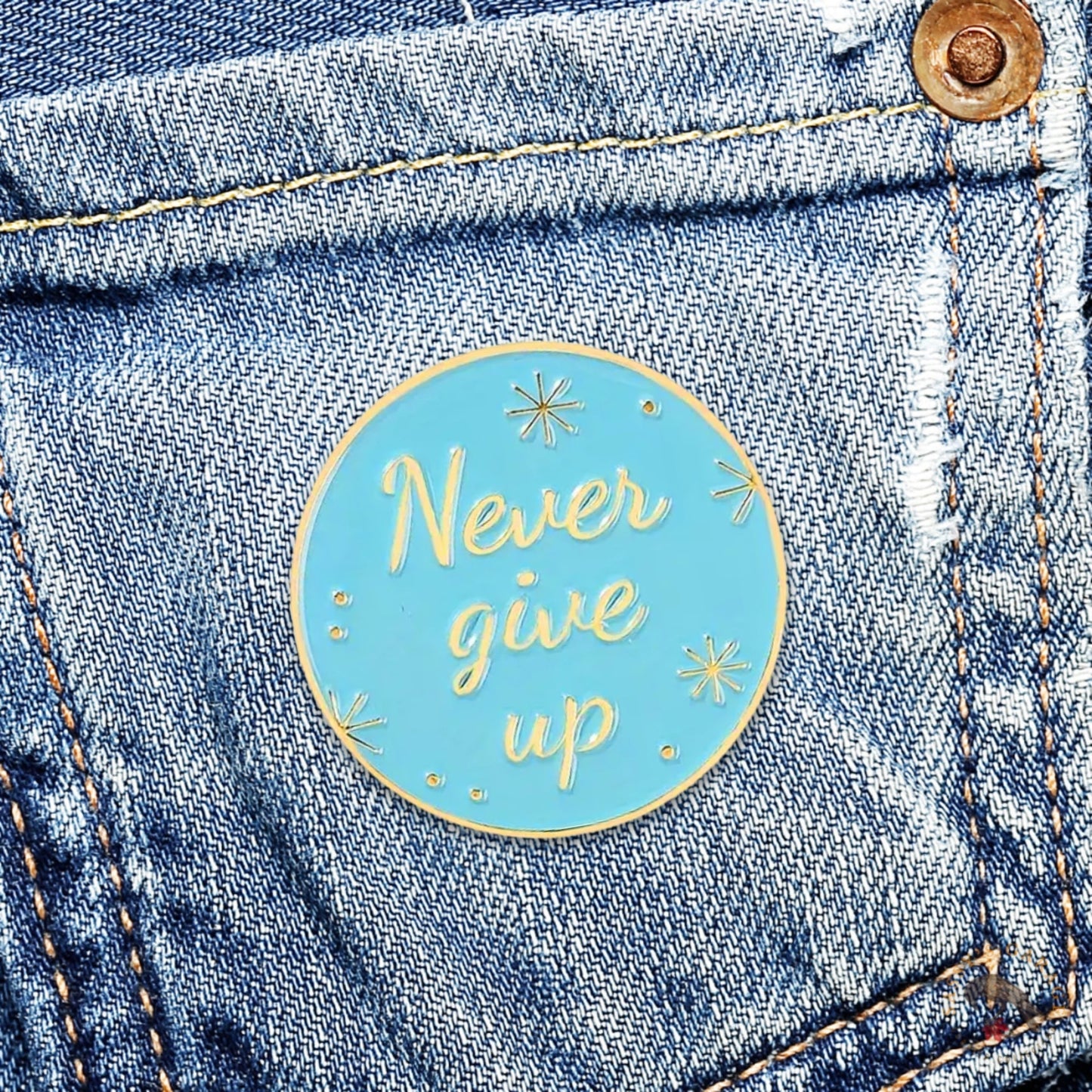 Never Give Up | Collectible Pin - Velora