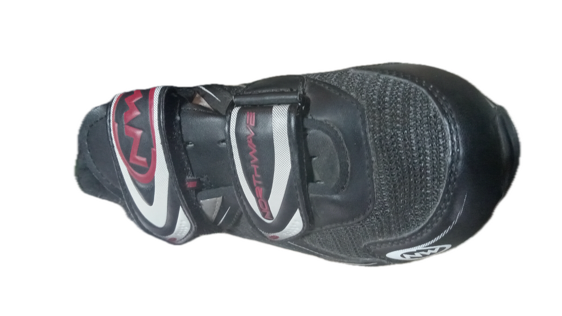 Northwave Unisex Clipless Cycling Shoes Size 36 EU / 4.5 US - Velora Luxury Fashion