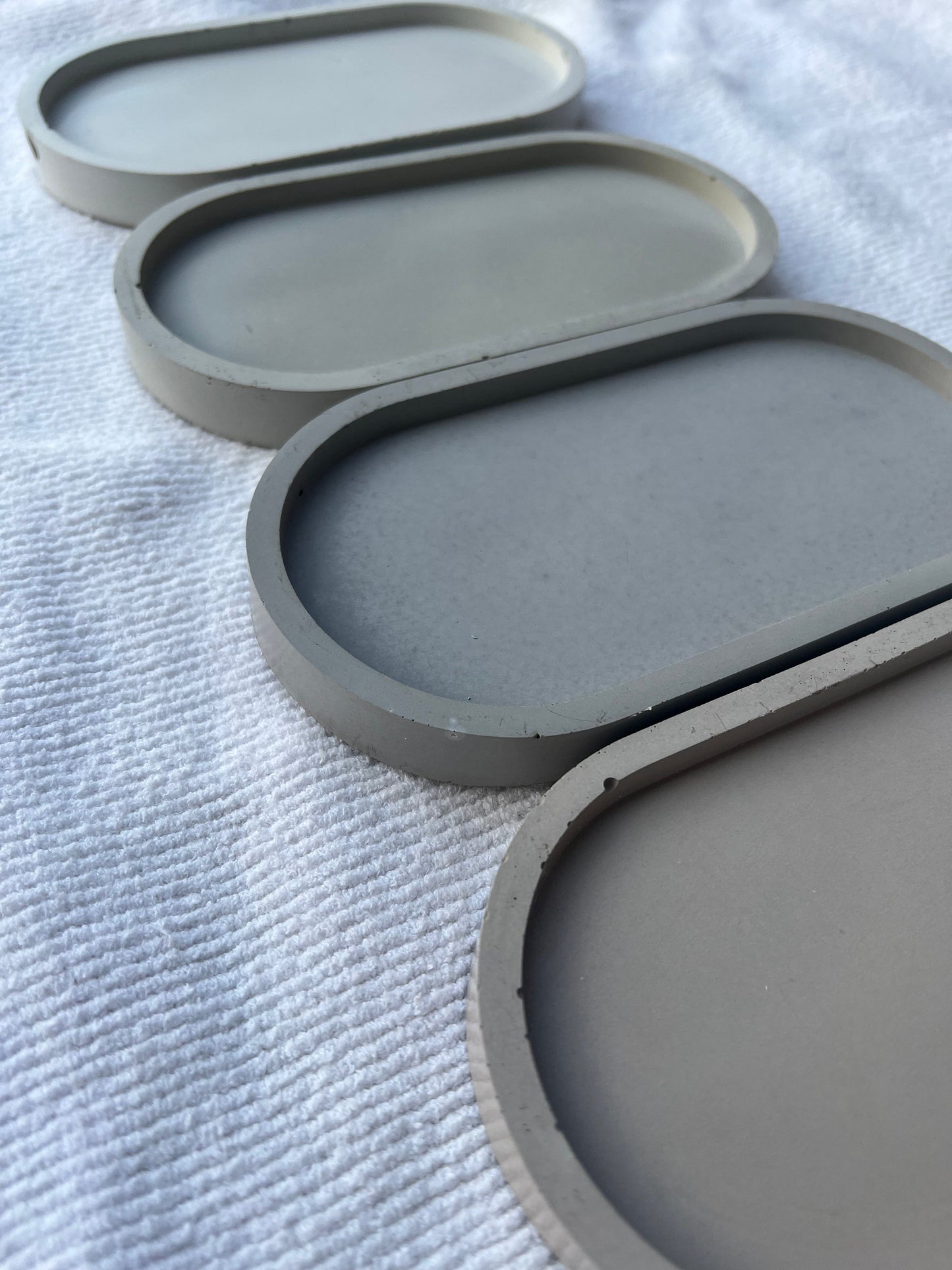 Oval Trays - Velora Luxury Fashion