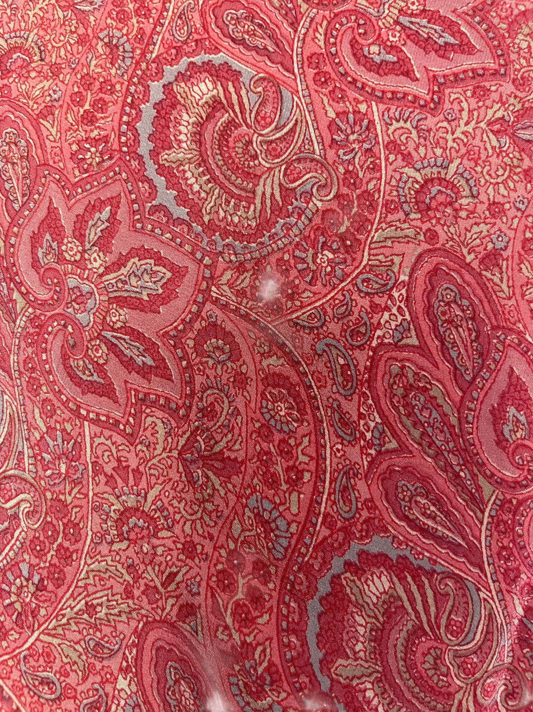 PRC6825 Avatar Pure Silk Versatile Vest - Velora Luxury Fashion