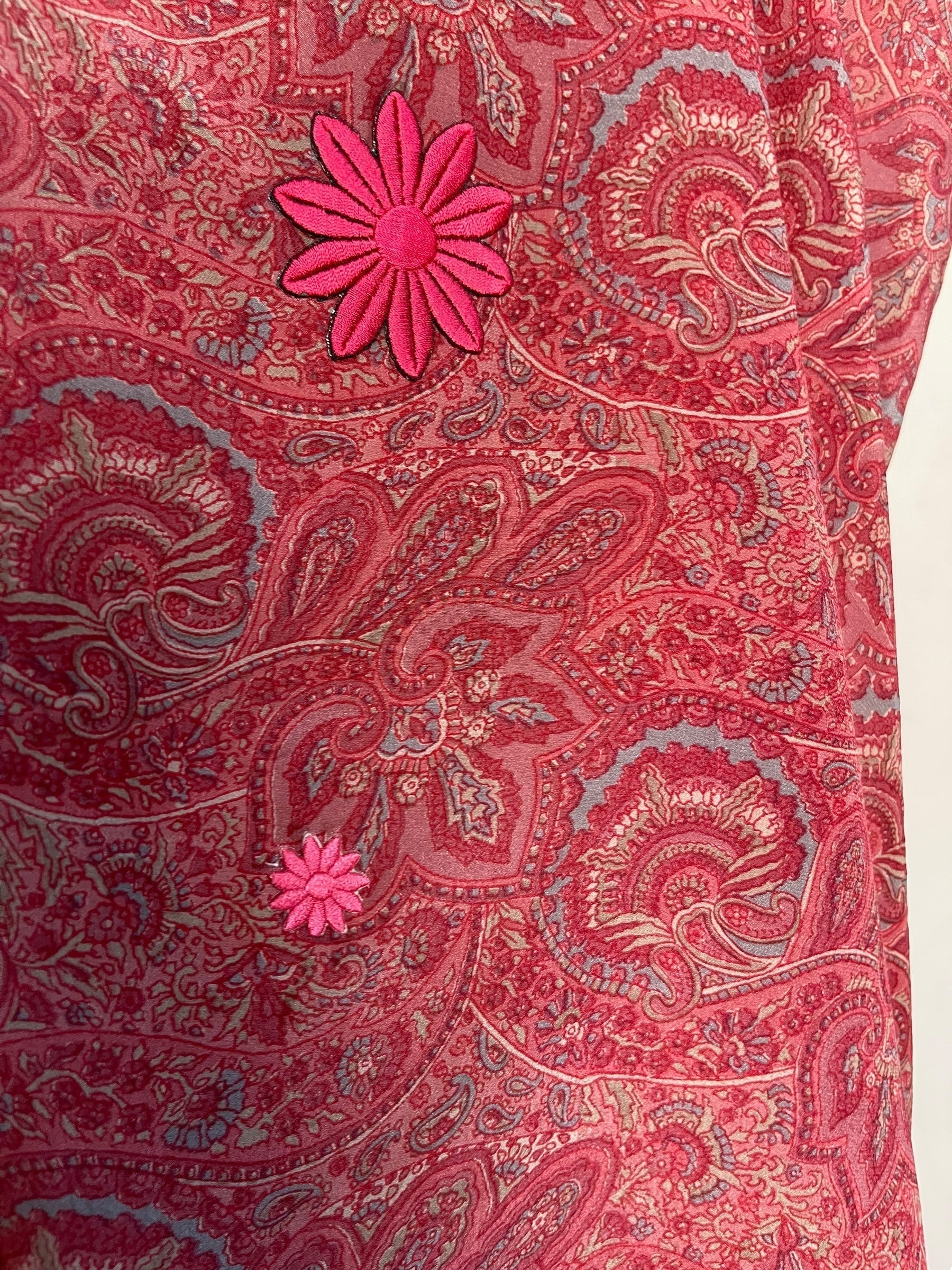 PRC6825 Avatar Pure Silk Versatile Vest - Velora Luxury Fashion