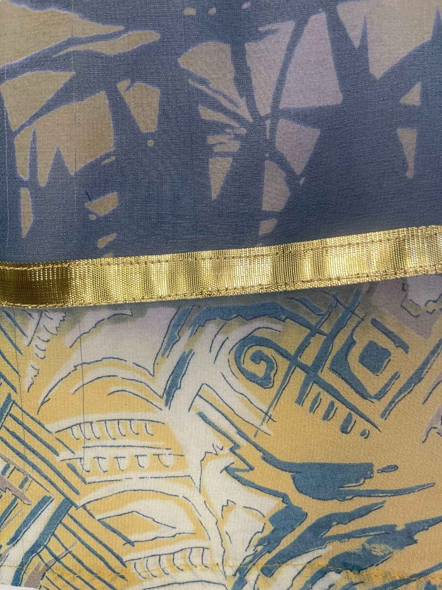 PRG5512 Sheer Avatar Pure Silk Boxy Top - Velora