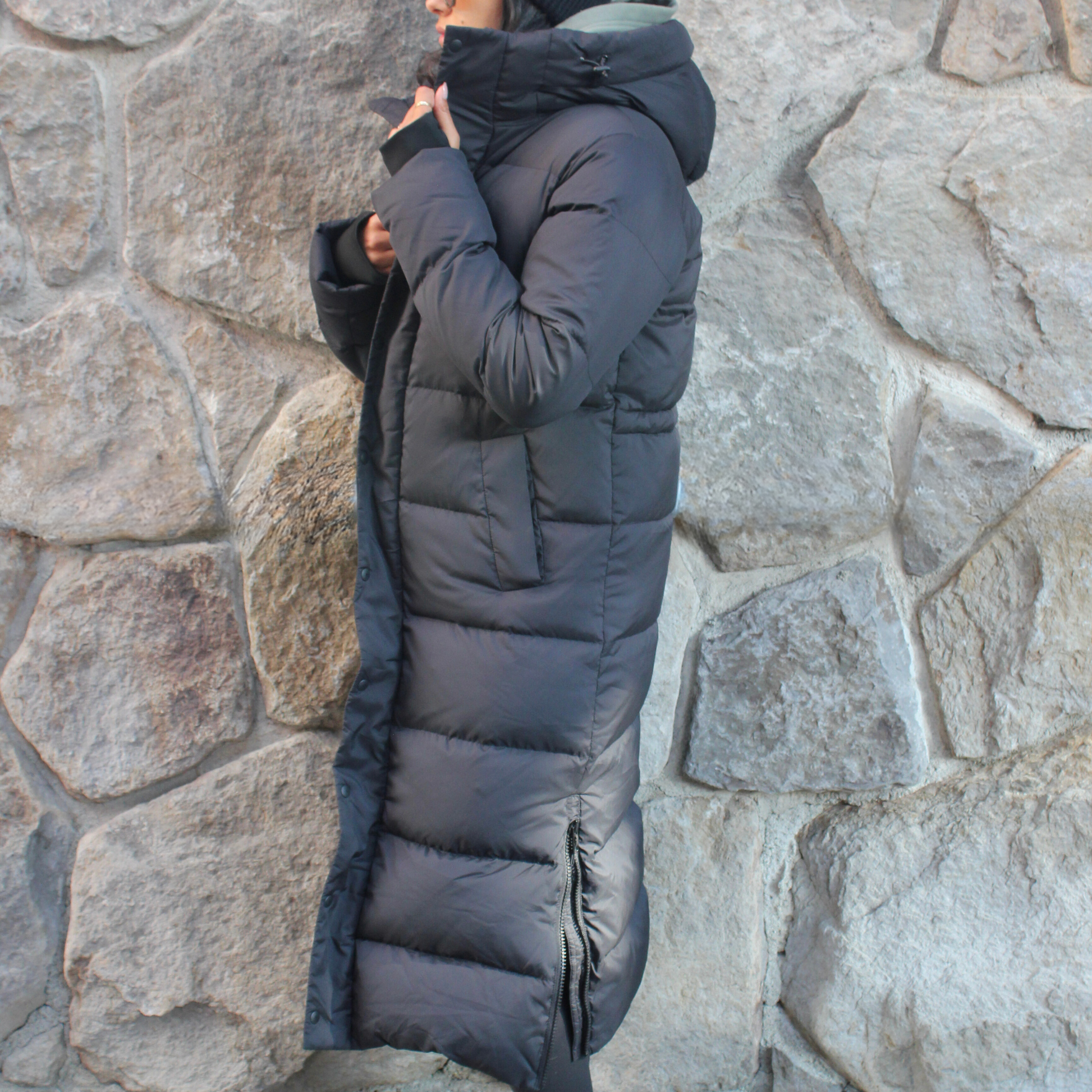 Pantone Puffer Down Jacket - Velora Luxury Fashion