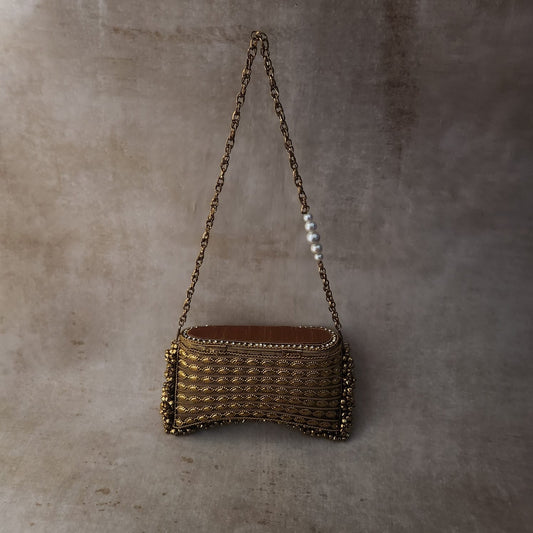 Parijat Gold - Velora Luxury Fashion