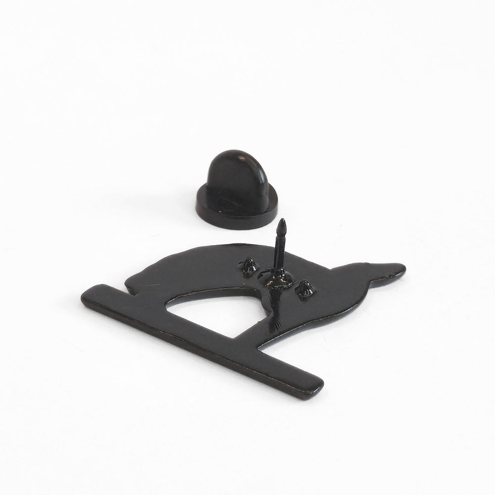 Pat the Dog | Collectible Pin - Velora